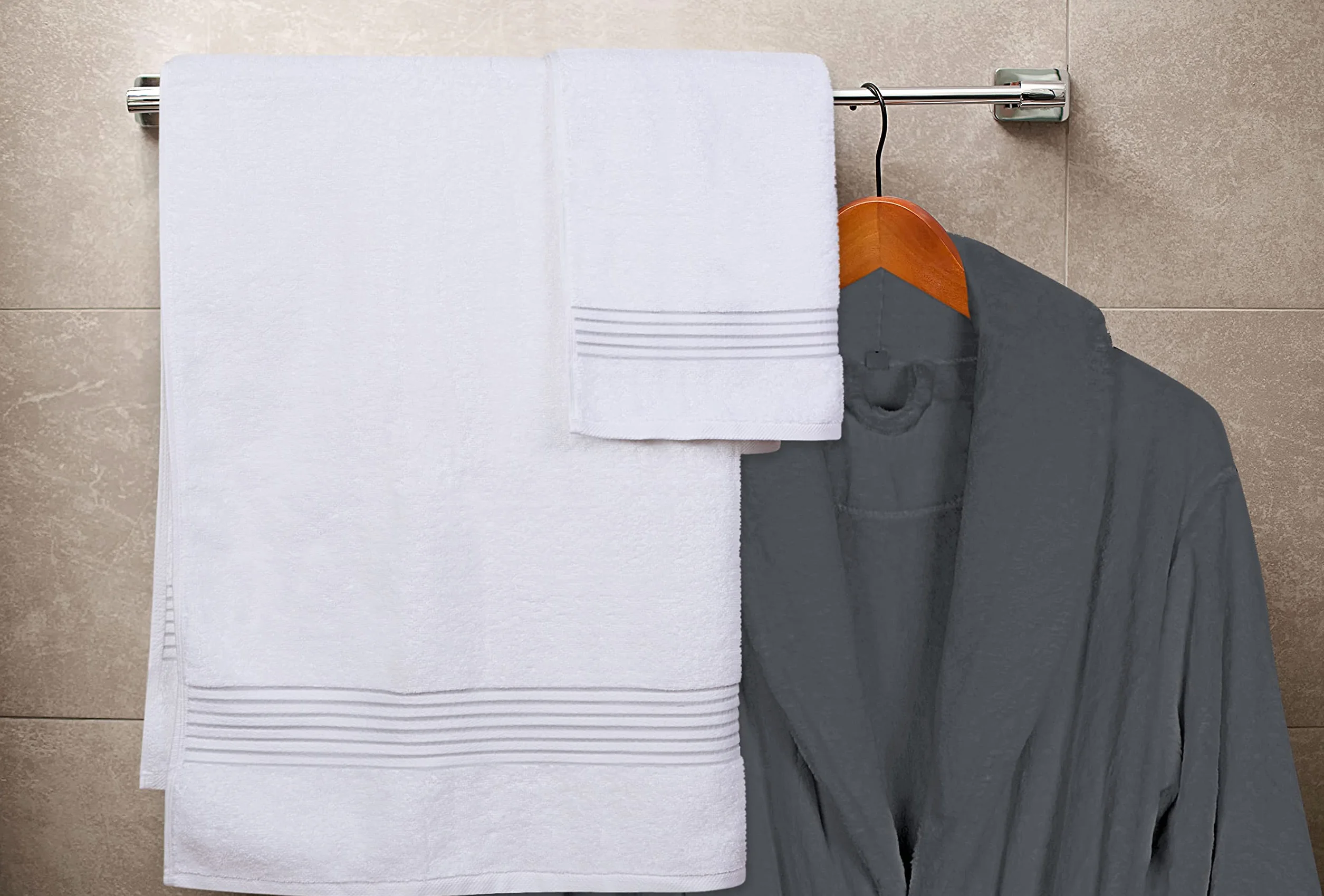 Utopia Towels - Zestaw 8 Ręczników Premium, 2 Ręczniki Kąpielowe, 2 Ręczniki do rąk i 4 Myjki. Bawełna. Do Użytku Domowego, Hotelowego i Spa Bardzo Chłonne (Biały)