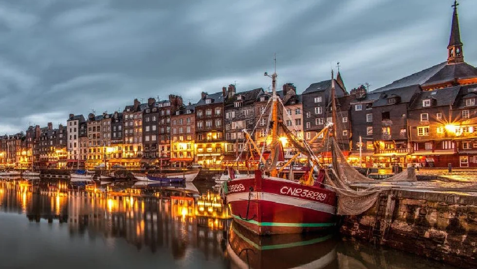 Wieczorna Sceneria Portu Honfleur Francja Malowanie Numerami Diy Unikalny Zestaw Do Malowania Olejnego Na Płótnie Cyfrowy Obraz