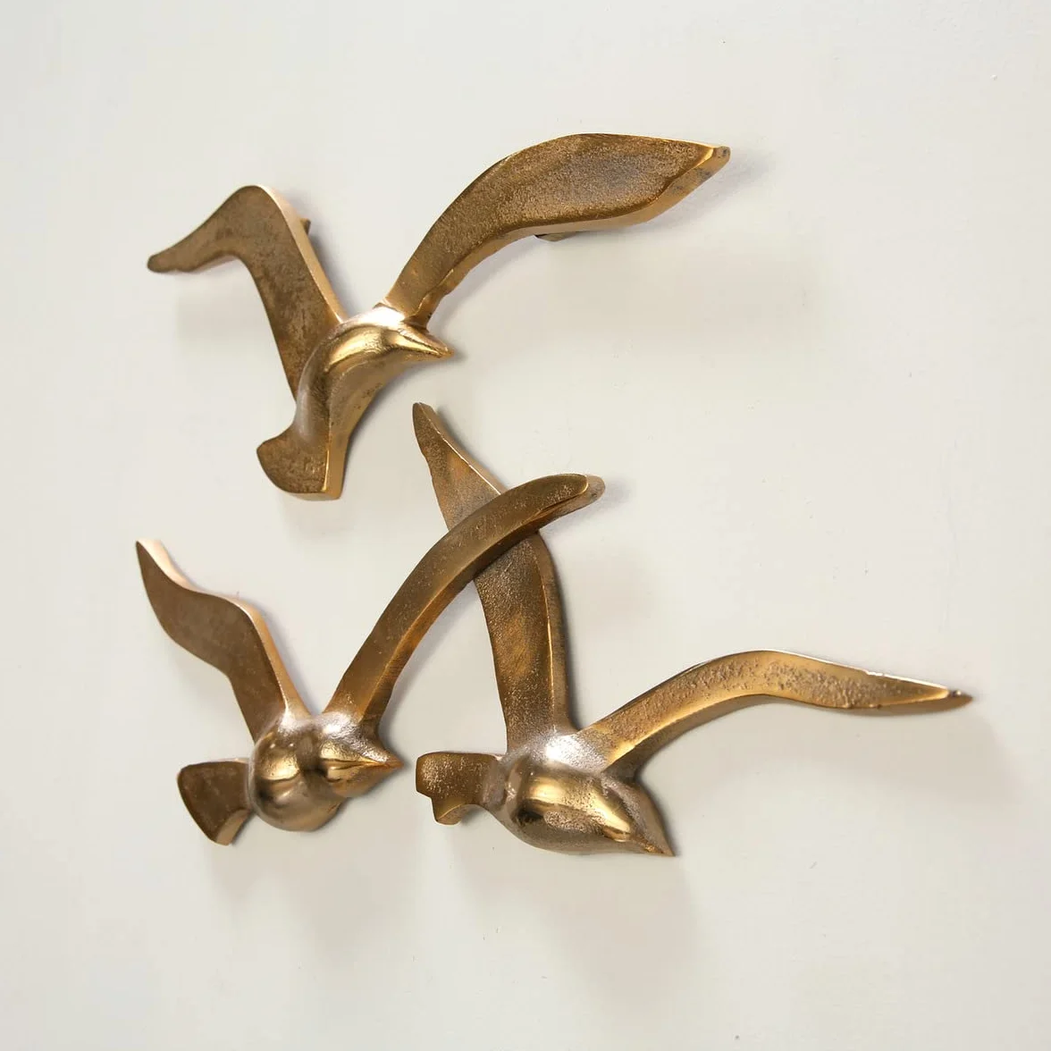 Boltze Birdy 1011623 metalowa dekoracja ścienna w stylu morskim do korytarza, salonu, jadalni, złota