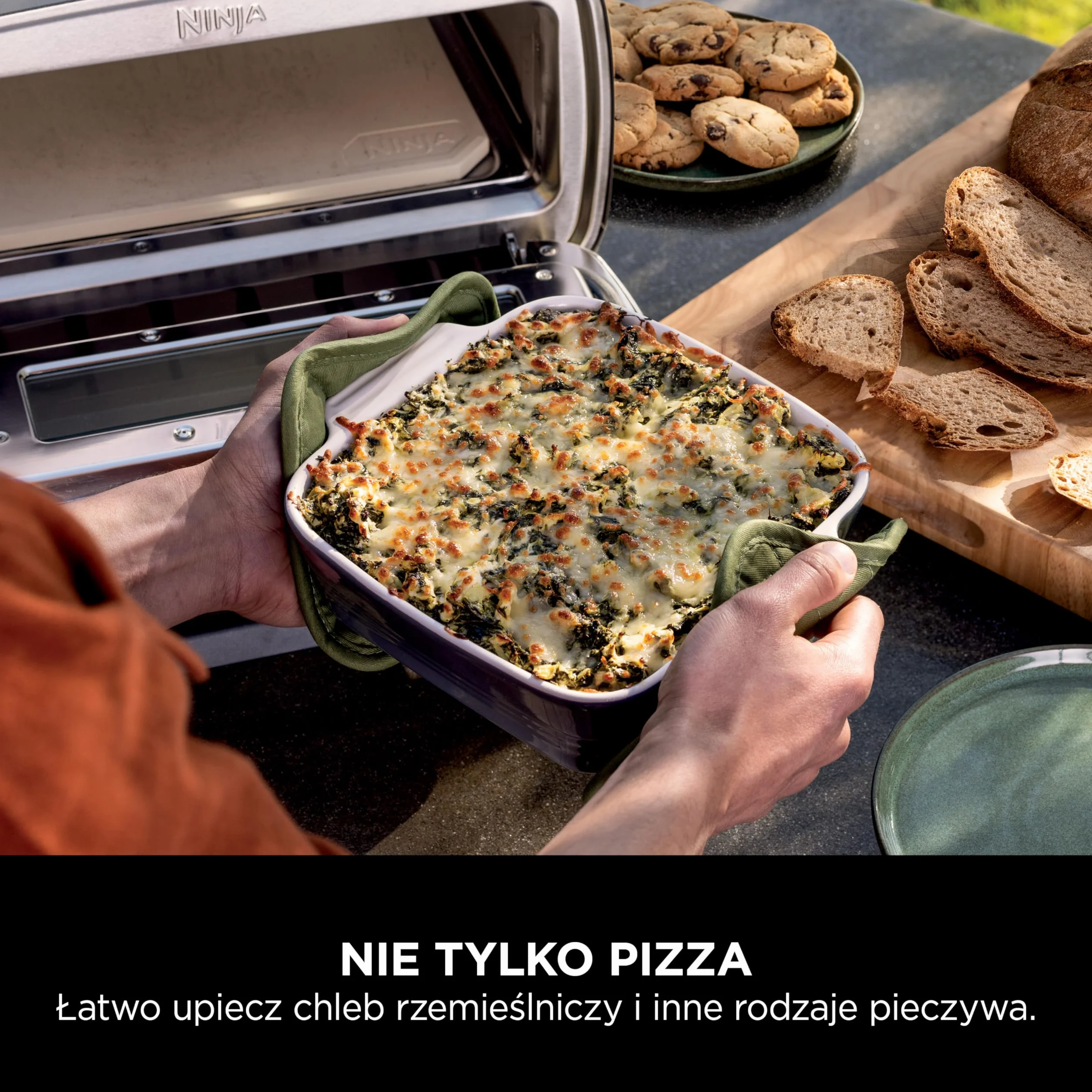 Ninja Artisan Elektryczny piec do pizzy i frytkownica, 4 funkcje: Pizza, Smażenie beztłuszczowe, Wypieki i Garowanie ciasta, 5 ustawień pizzy, kamień 30 cm, łopatka, blacha, kosz, szary MO201EU