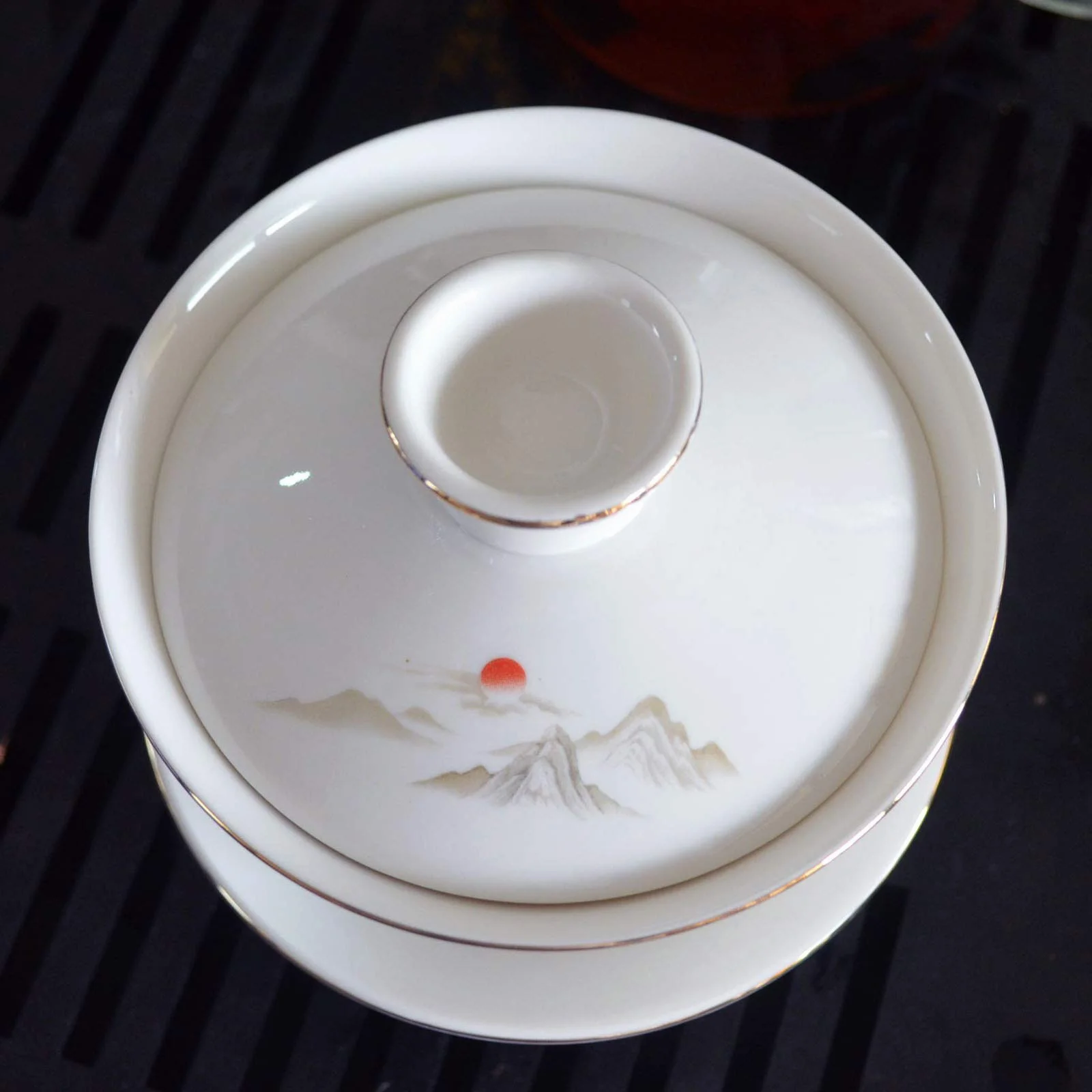 Gaiwan biała porcelana duża filiżanka do herbaty Sancai zestaw piękna wzór pokrywka słońce (255 ml średni)