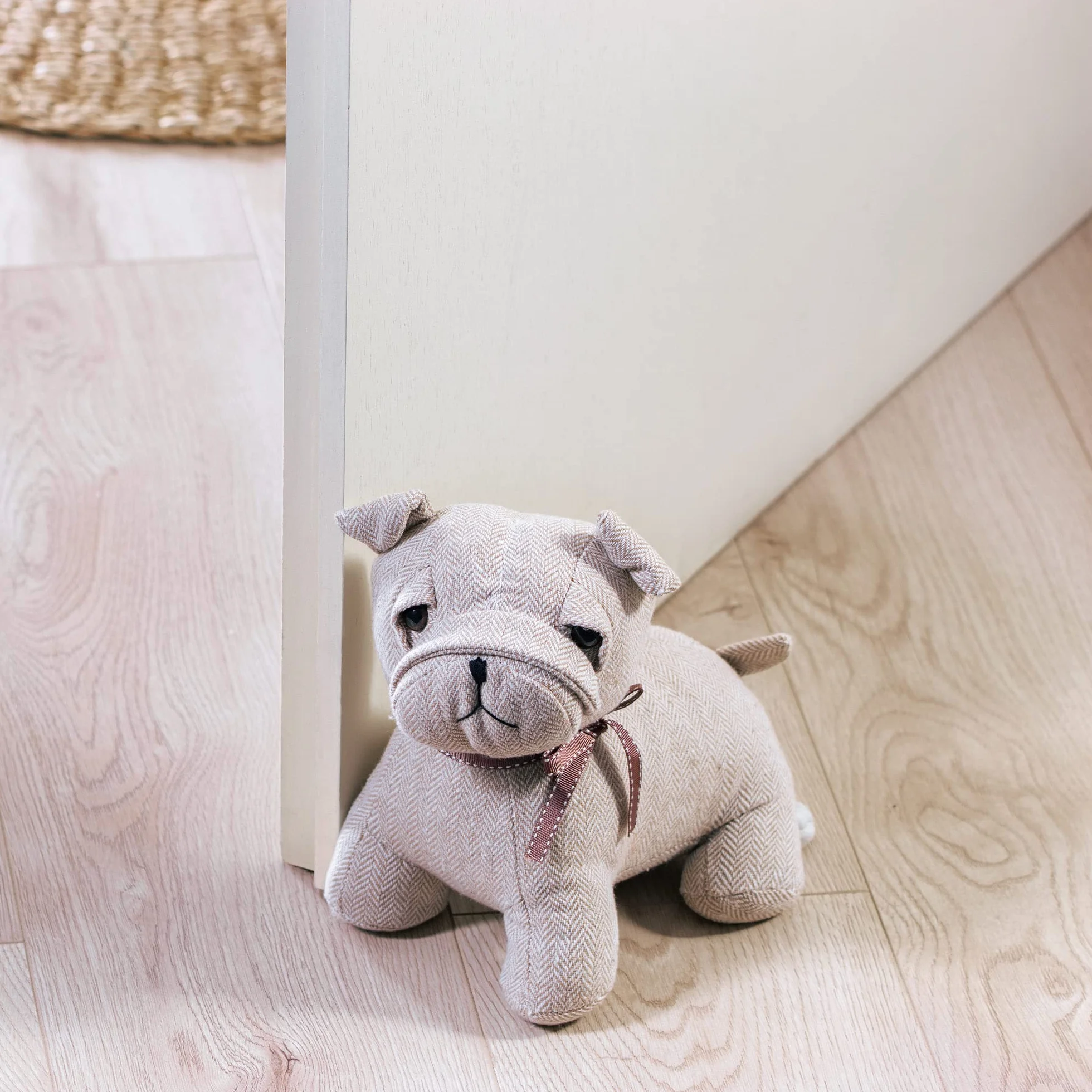 COM-FOUR® Stoper do drzwi, ciezki uchwyt do drzwi, uroczy wzór psa, funkcjonalne akcesoria do domu, stoper do okien i drzwi, idealny na przeciagi (Pies Bella)
