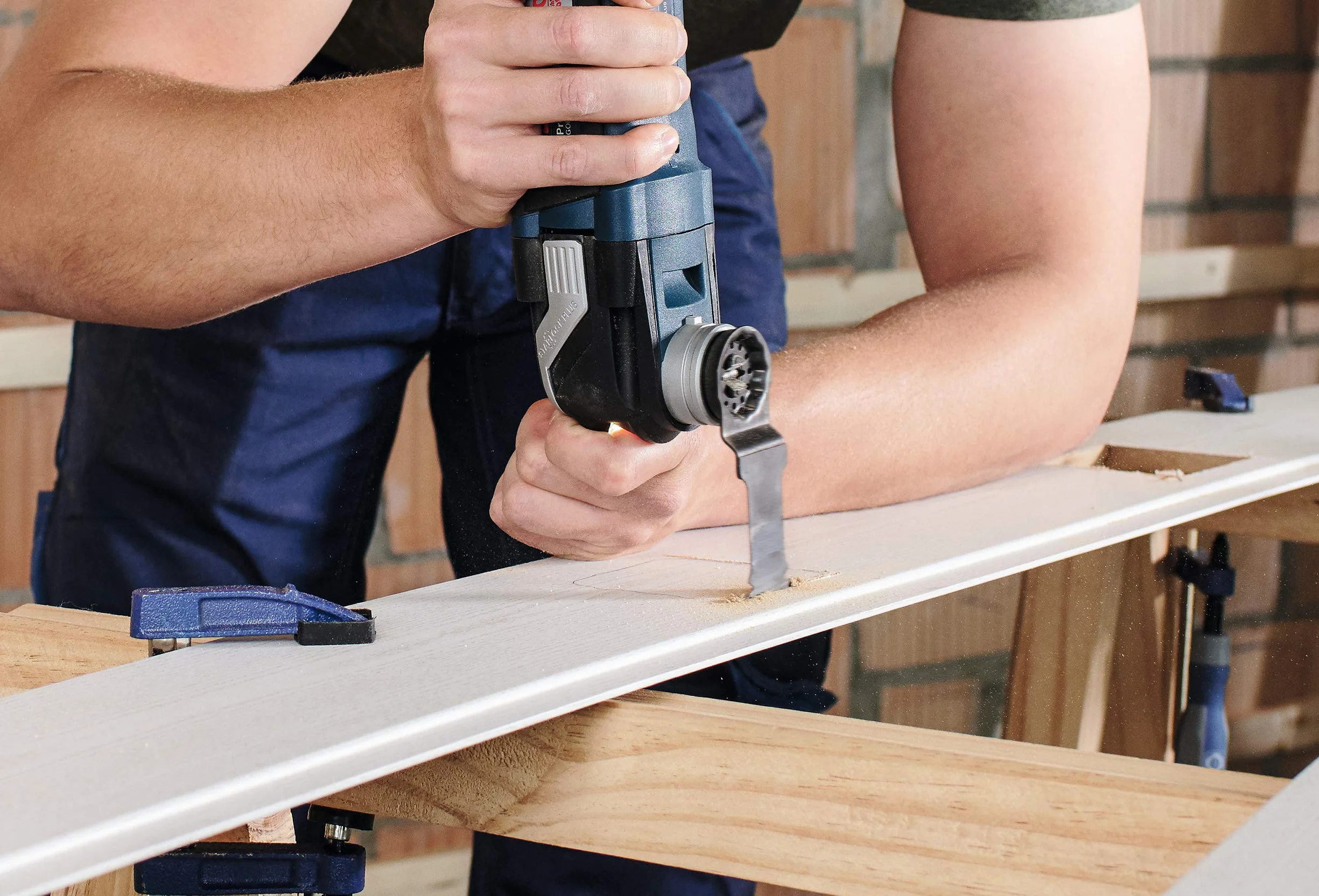 Bosch Professional Brzeszczot BIM do cięcia wgłębnego AIZ 32 APB (do drewna i metalu, 50 x 32 mm, akcesoria narzędzie wielofunkcyjne)