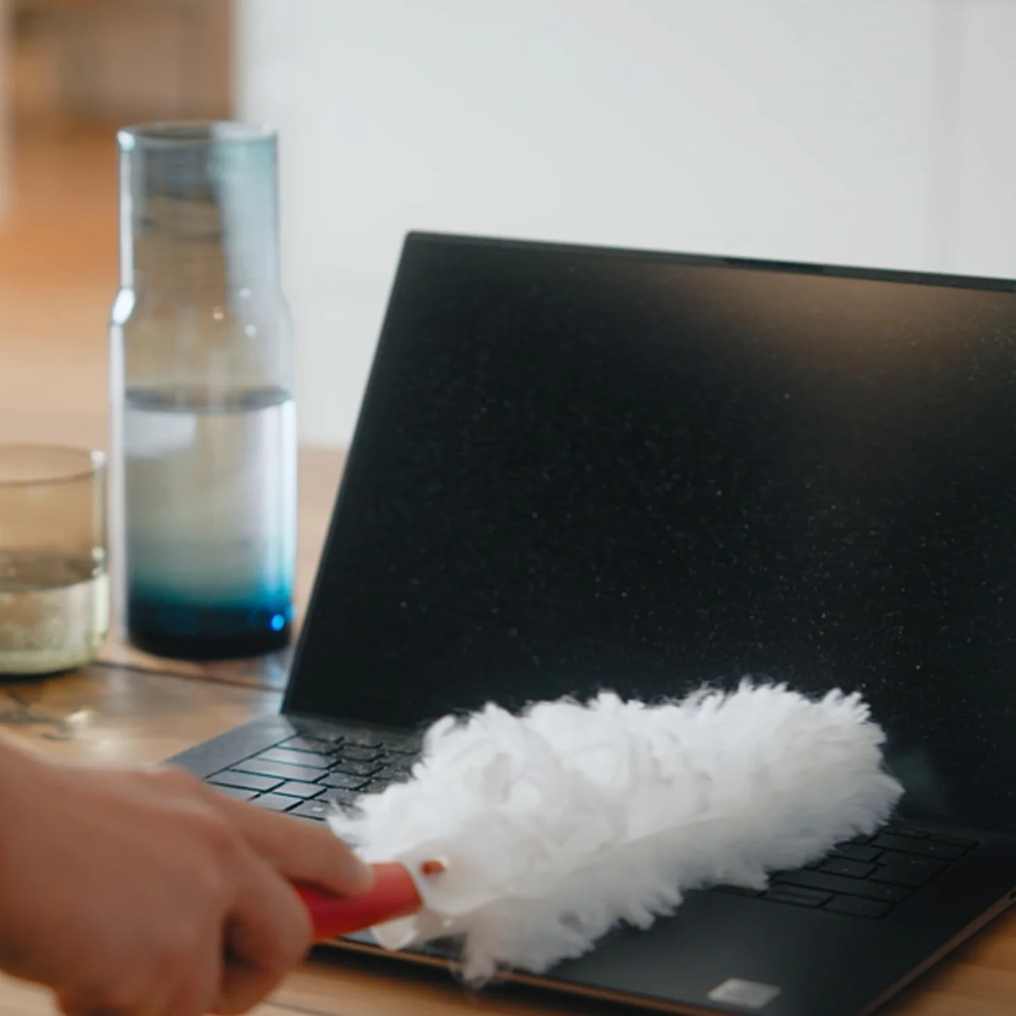 VILEDA FLEX & CATCH WŁADKI 5 SZTUK FLEX & ŁĄCZNIKI Zamienne narzędzie do usuwania kurzu Flex & Catch, wymiana miękkiej mikrofibry, czyszczenie 360° (5)