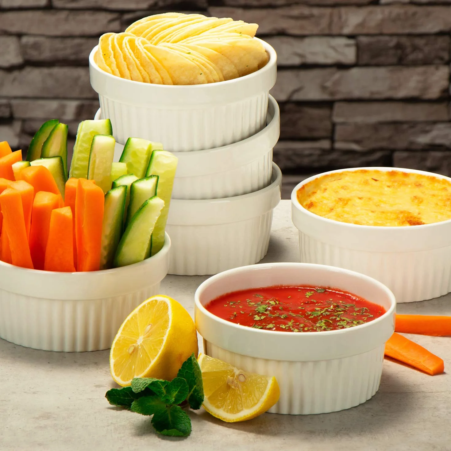 COM-FOUR® 6x Formy do sufletów - ceramiczne, zaroodporne naczynia do creme brulee - naczynie deserowe np. do Ragout Fin - po 270 ml - w kolorze bialym