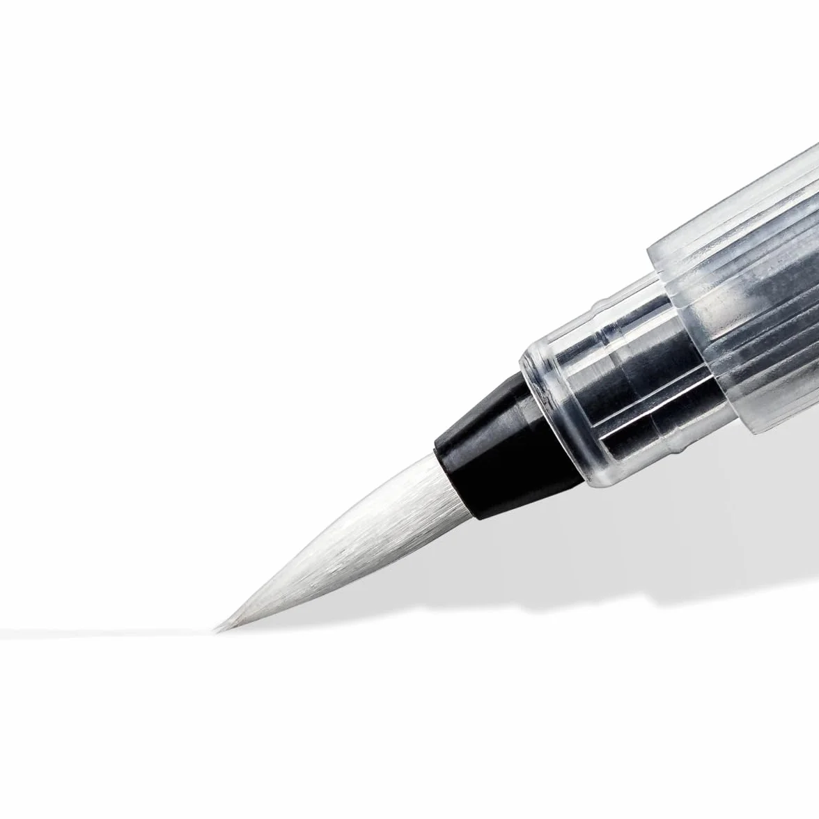 STAEDTLER 949-SBK4-C pędzel wodny (do akwareli, malowania i blendowania, równomierne odprowadzanie wody, wytrzymała nylonowa końcówka zapewnia stabilność kształtu, zestaw z 4 różnymi końcówkami)
