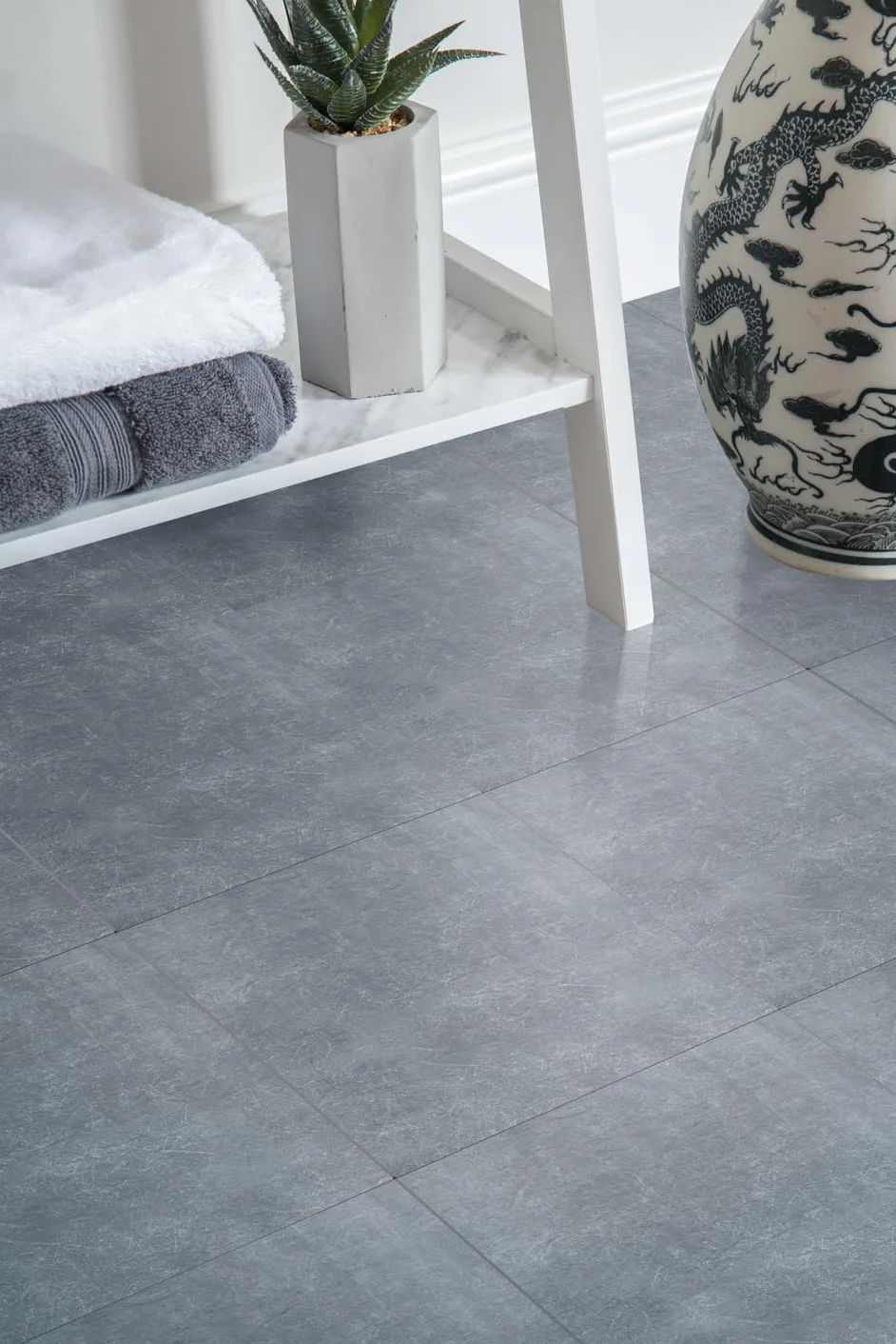 d-c-fix Zestaw 11 samoprzylepnych płytek podłogowych Solid Concrete, beton o wyglądzie kamienia – podłoga winylowa PCW, folia samoprzylepna, do płytek, płytek, kuchni, łazienki, korytarza, 30 x 30 cm