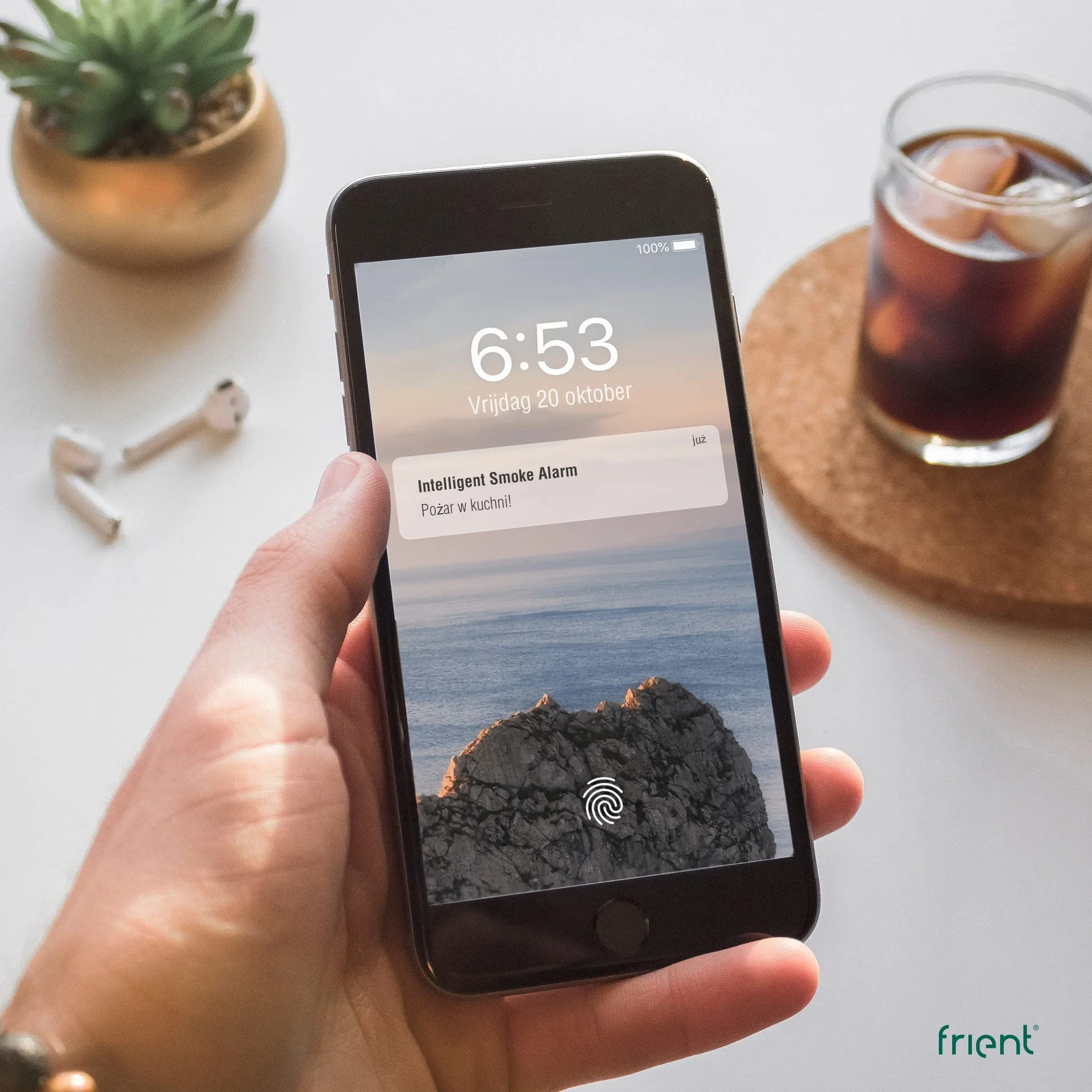 frient Intelligent Smoke Alarm | Bezprzewodowy Czujnik Dymu | Natychmiastowe Powiadomienia o Pożarze | Zasilanie Bateryjne | Podłączenie do Zigbee | Kompatybilny ze SmartThings, Home Assistant i Homey