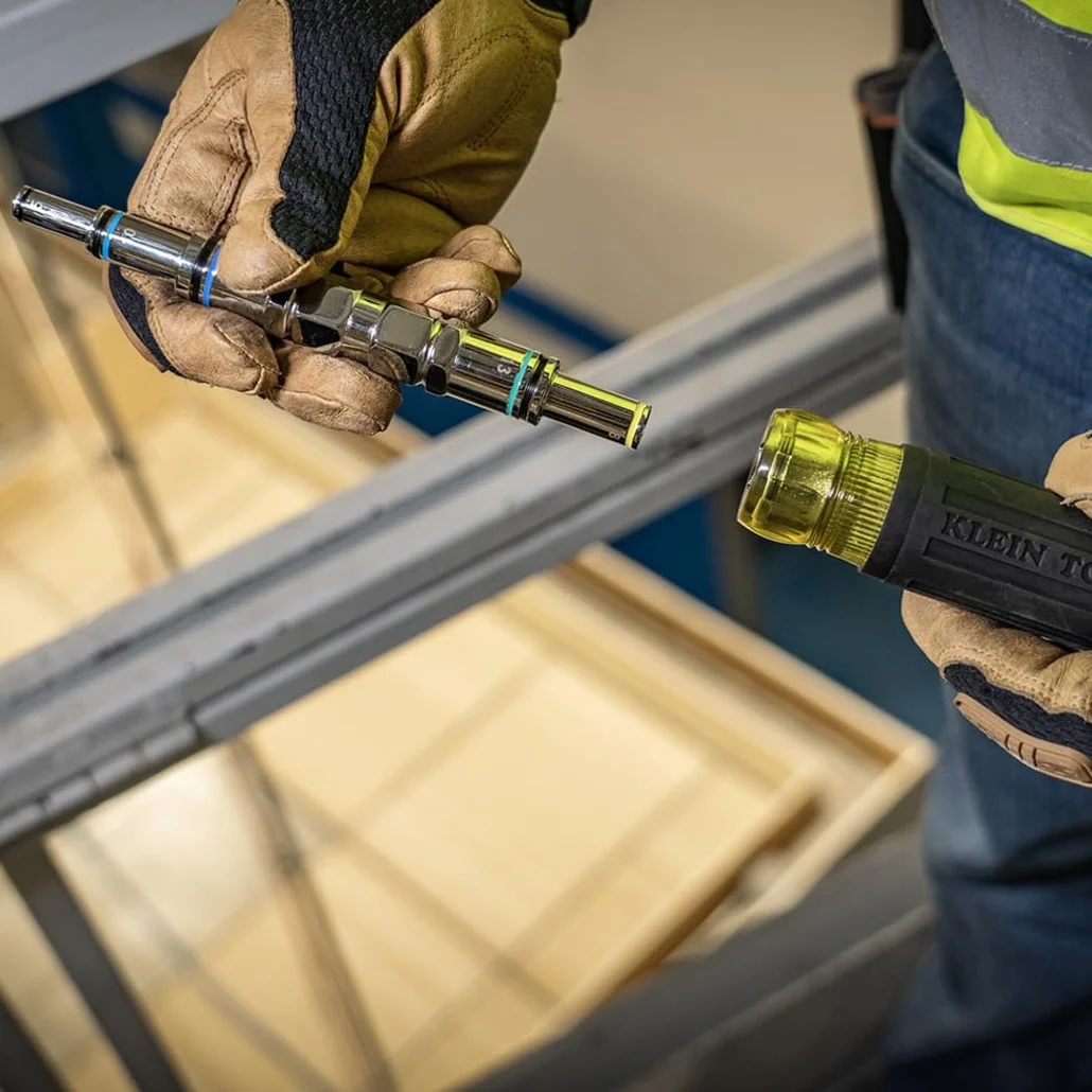 Klein Tools 32809MAGM Narzędzie do wkręcania z wieloma nakrętkami 11 w 1, magnetyczny wkrętak przelotowy z metrycznymi nakrętkami sześciokątnymi o rozmiarach od 5 mm do 19 mm
