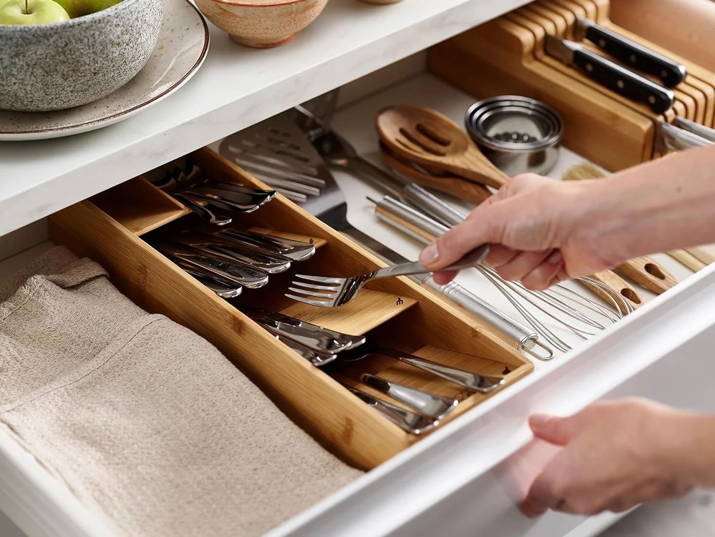 Joseph Joseph Drawer Store - Organizator szuflad na sztućce, 5 przedziałów, mieści 24+ sztuk- Kompaktowy, Bamboo