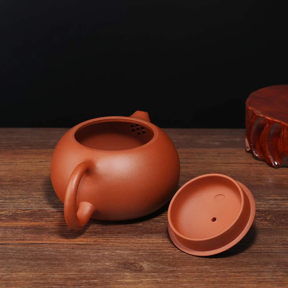 Yixing Zisha ręcznie robiony zestaw do herbaty, Xishi ceramiczny czajniczek o dużej pojemności z zestawem 2 filiżanek do herbaty, 10 oz/300ml