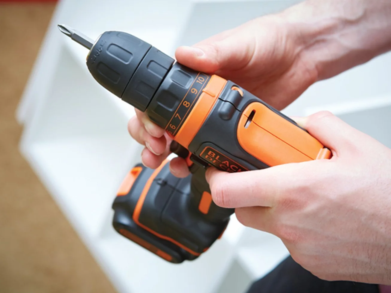 Black & Decker Wiertarko-Wkrętarka Akumulatorowa, 10.8 V, 1.5 Ah, BDCDD12