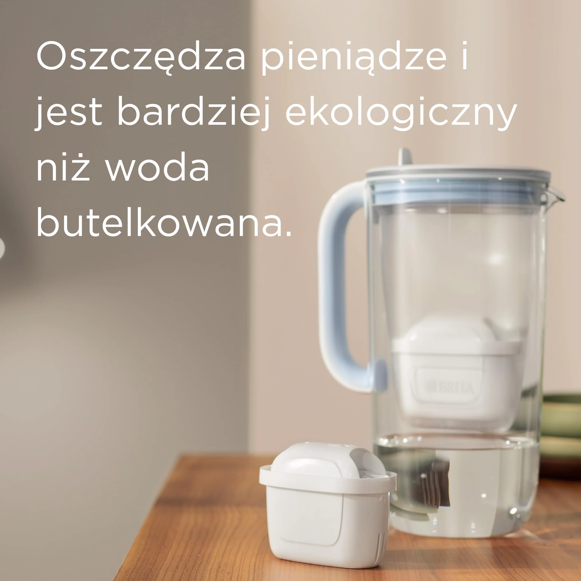 BRITA Szklany dzbanek filtrujący Glass (2,5 l) z 1 oryginalnym filtrem BRITA MAXTRA PRO Pure Performance redukującym chlor, kamień, PFAS i metale – dzbanek premium