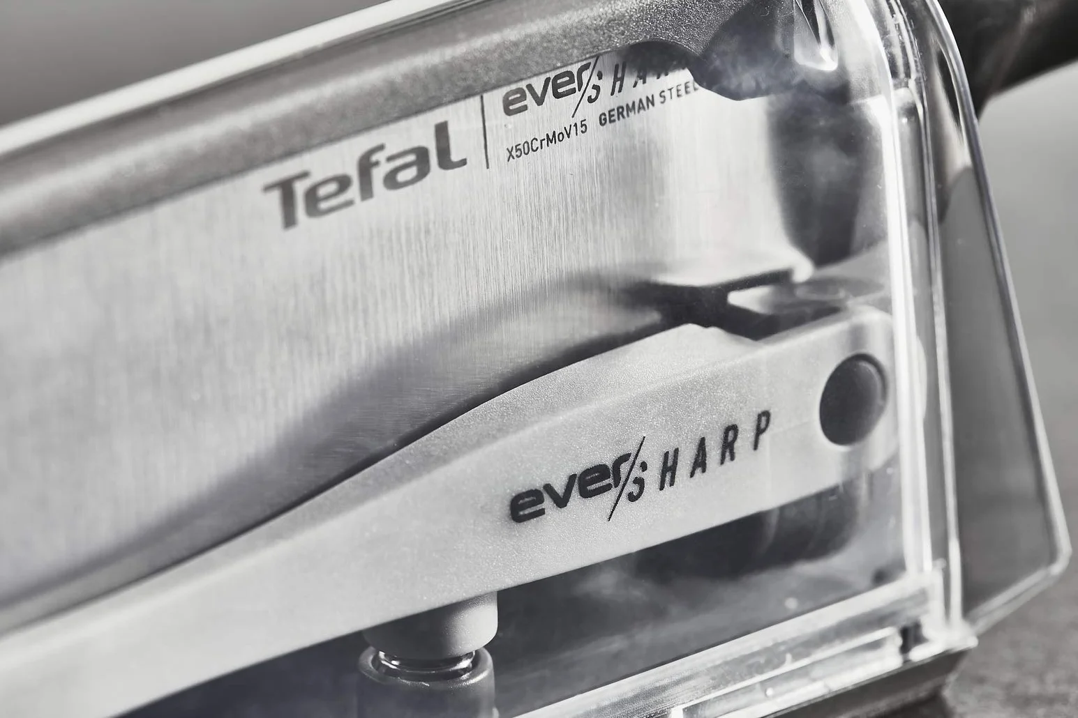 TEFAL Ever Sharp Nóż kuchenny uniwersalny 16,5 cm z technologią ostrzenia