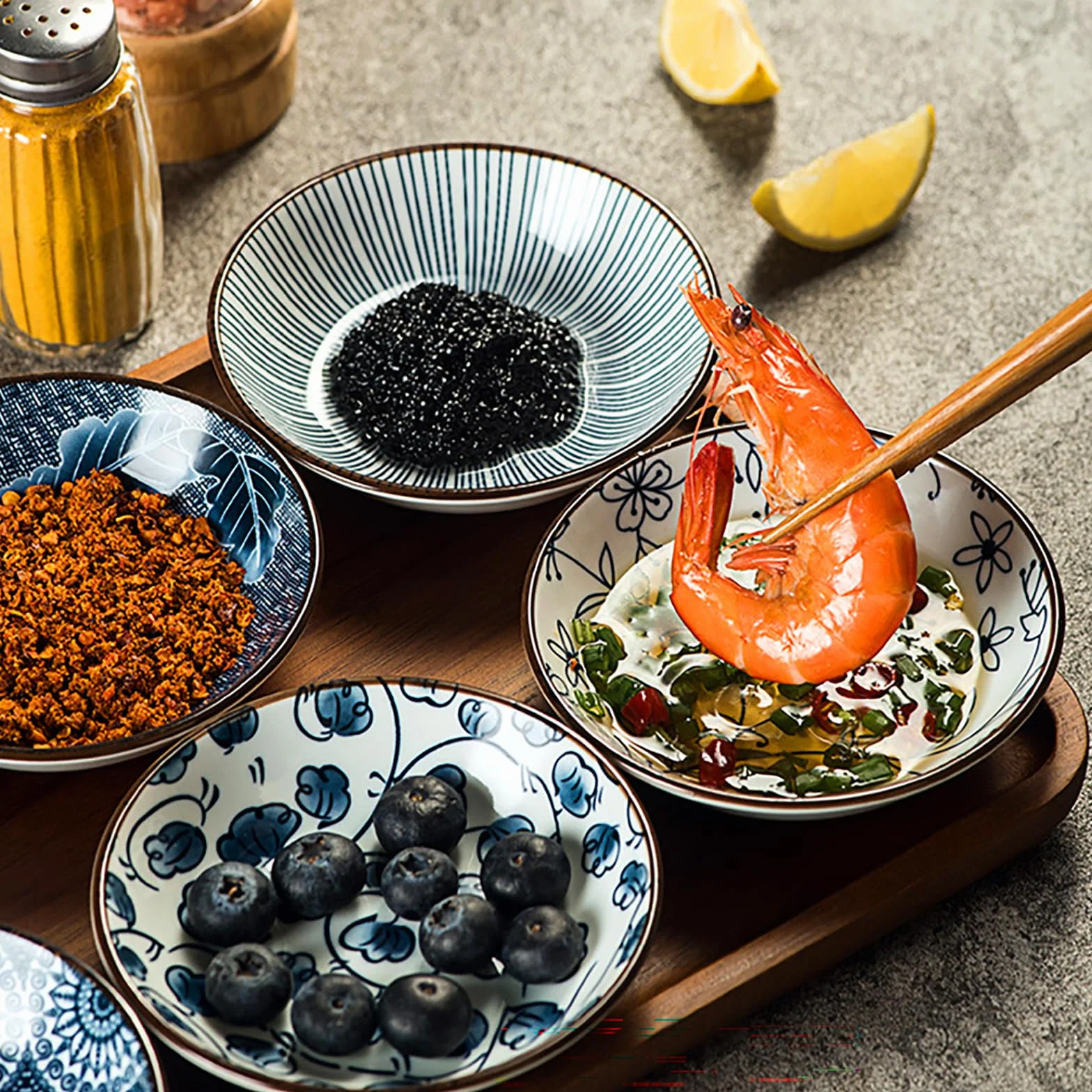 Zestaw 6 ceramicznych misek na sos, można układać w stos i wielofunkcyjne, idealne do Sushi, przekąsek i deserów