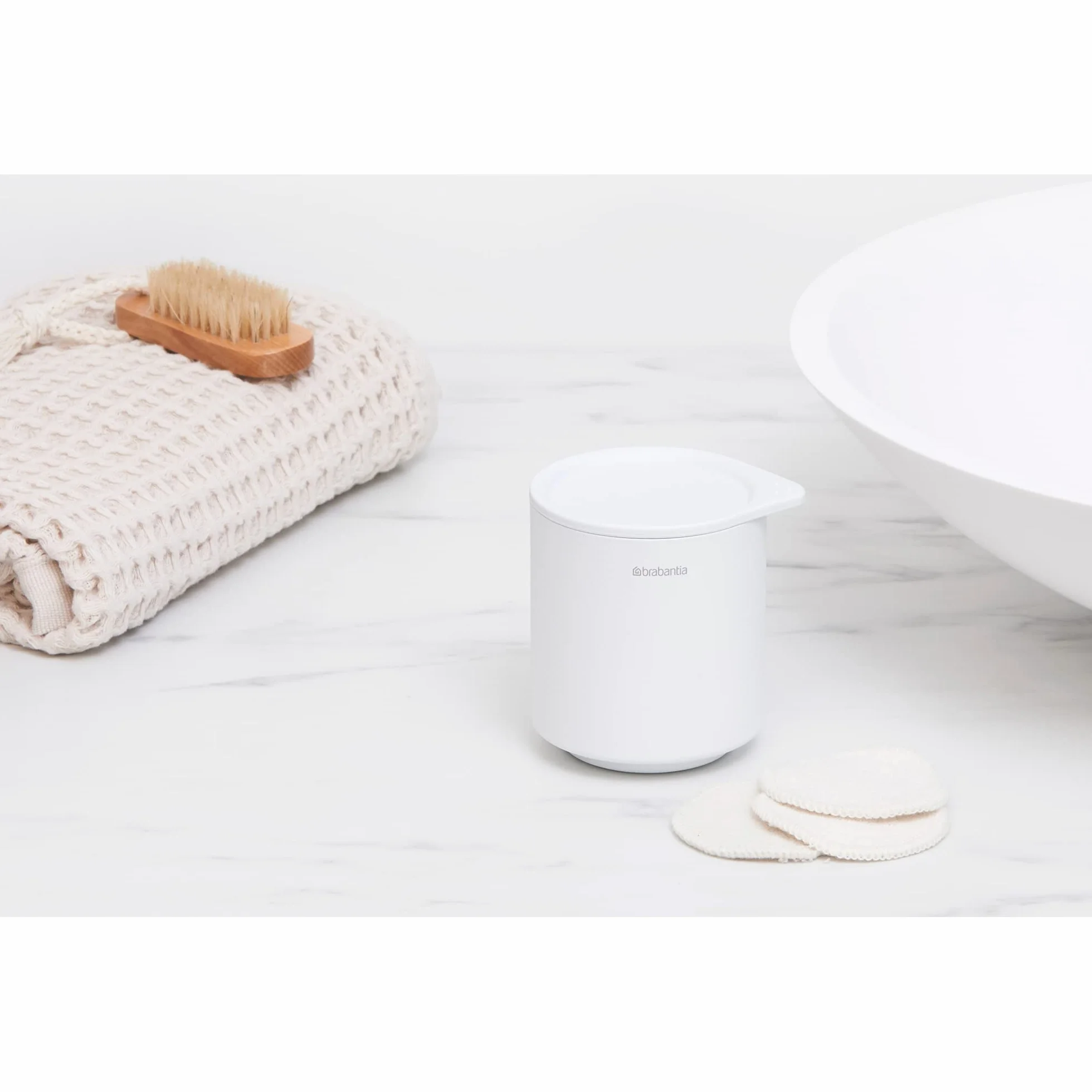 Brabantia - Mindset Pojemnik do Przechowywania - Do Przechowywania Małych Przedmiotów - Higieniczny - Pokrywa Miękka w Dotyku - Odporny na Korozję - Łatwe Czyszczenie - Fresh White - 10 x 8 x 10 cm