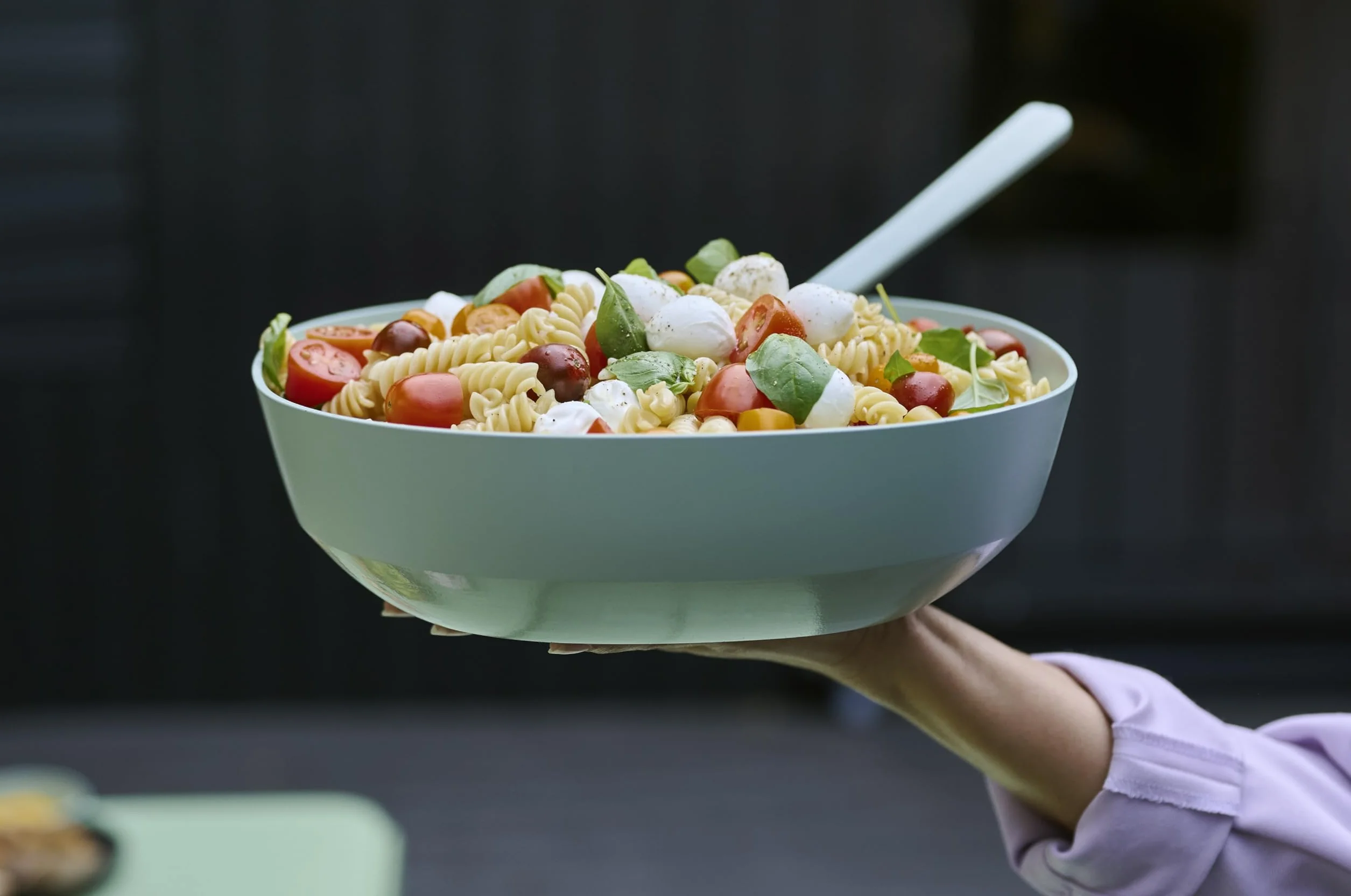 Mepal Serving bowl Silueta 5.0 l with lid Nordic white