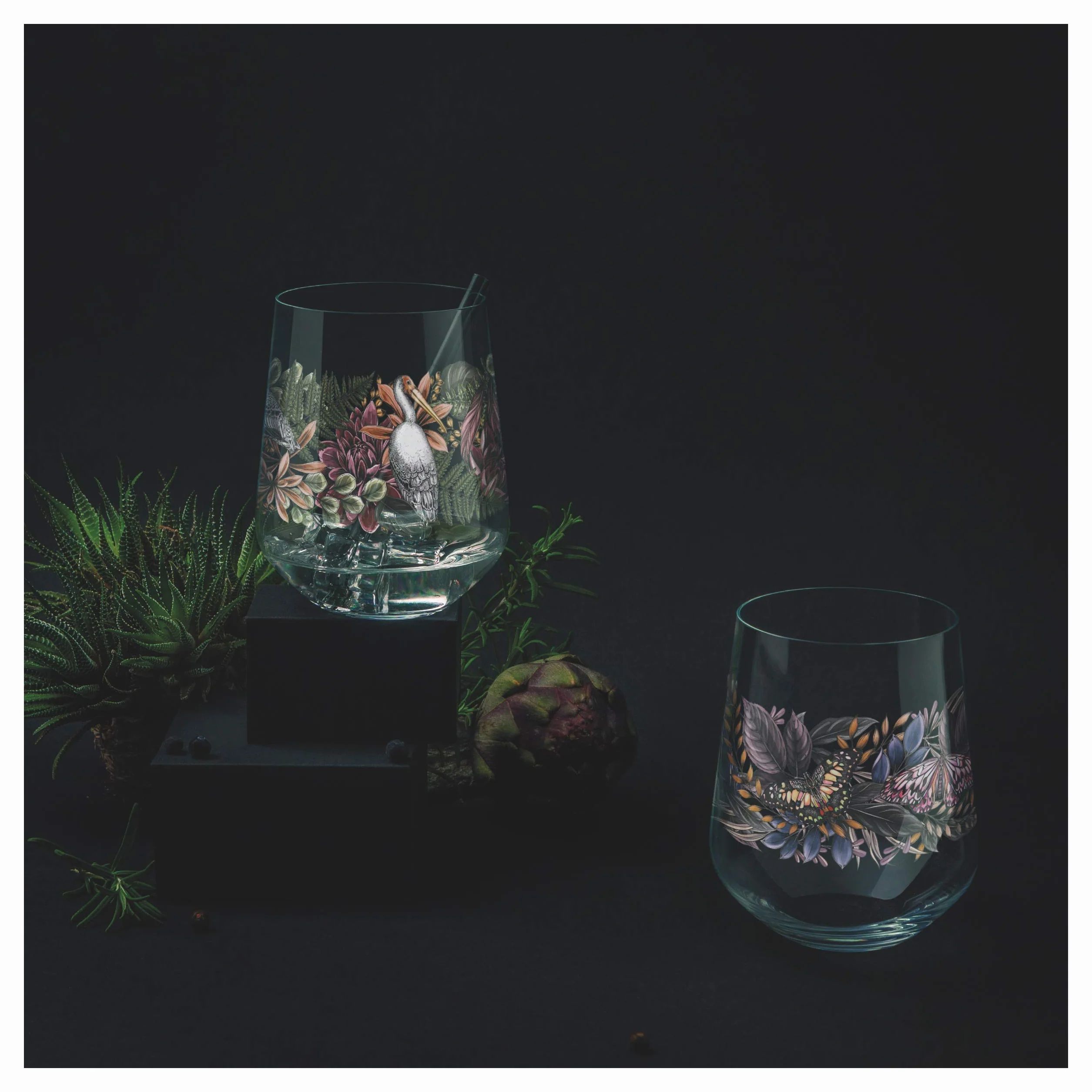 RITZENHOFF 3701001 Kieliszek do ginu, 700 ml, seria Shadow Fauna, zestaw nr 1, 2 sztuki, bocian i motyl - Made in Germany