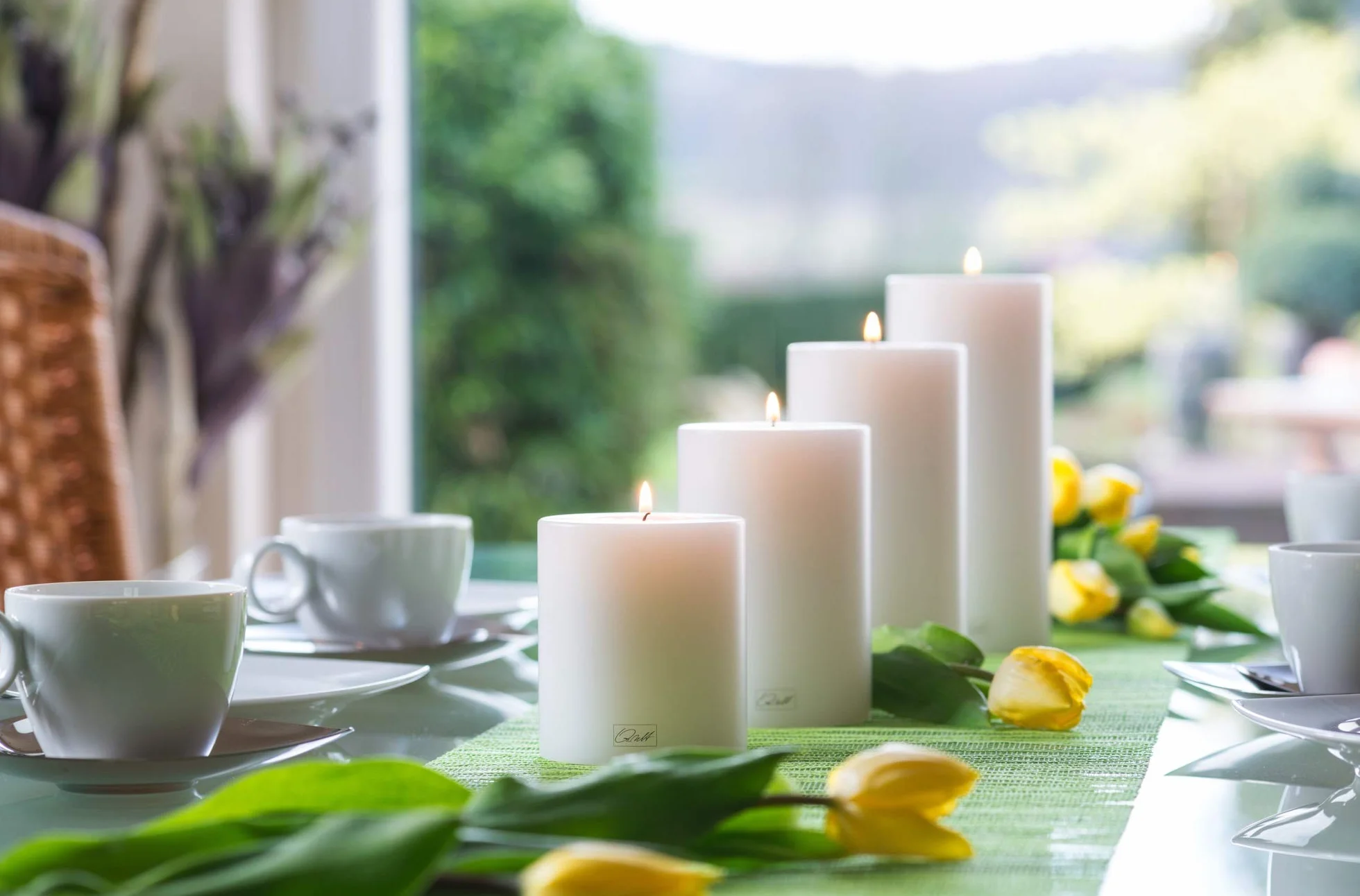 Qult Farluce Trend • Świecznik Na Podgrzewacze W Kształcie Świecy • Świeca Z Tworzywa Sztucznego • Tealight Z Wkładem Na Podgrzewacze • W Zestawie Świeczka
