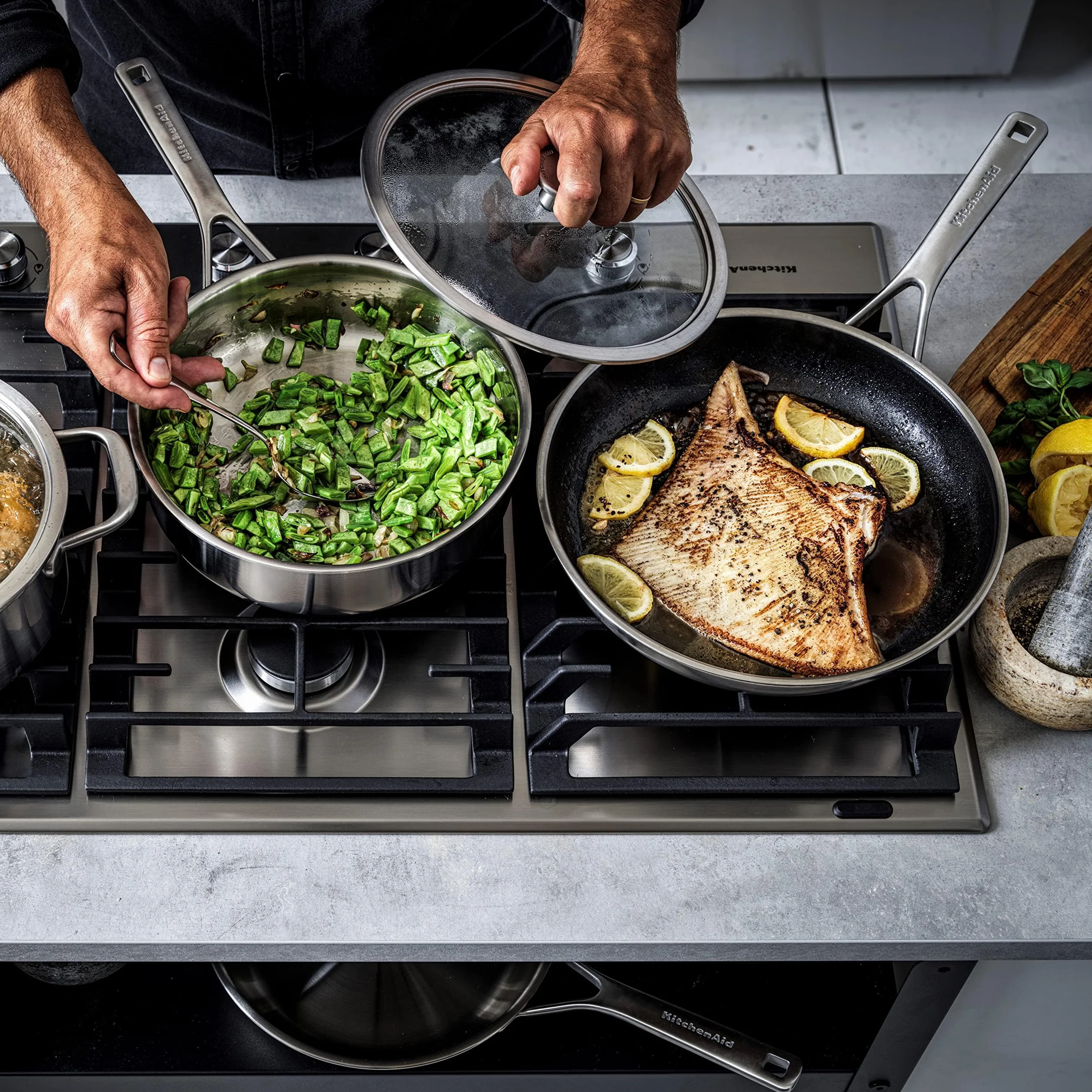 KitchenAid Wielowarstwowa stal nierdzewna nieprzywierająca 20 cm i 28 cm zestaw patelni, srebrny