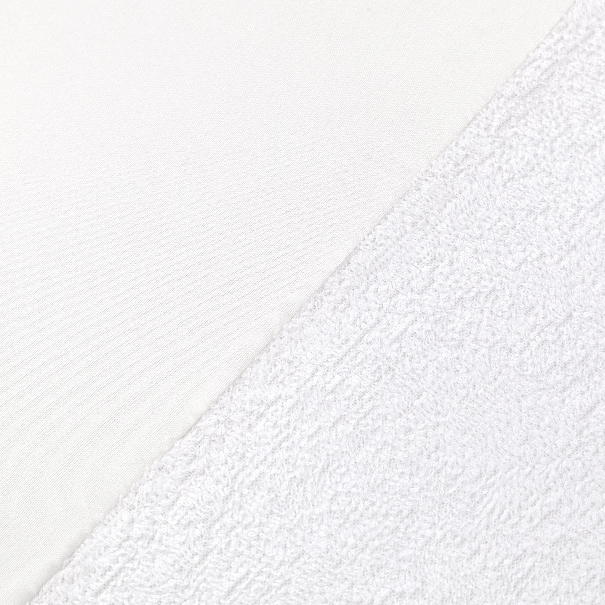 Wodoodporny ochraniacz na materac pojedynczy z bawełny 90 x 190/200 cm, ochrona materaca z miękkiej bawełny gąbczastej z narożnikami, antyalergiczny, przeciw roztoczom i antybakteryjny, biały