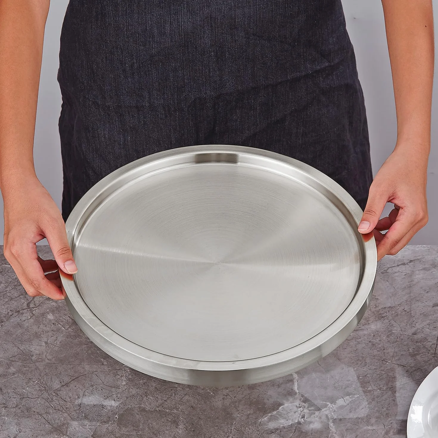 Taca do serwowania 32 cm, podwójne ścianki ze stali nierdzewnej, zabezpieczona przed matowieniem, srebrna taca, nadaje się dla rodzin lub restauracji
