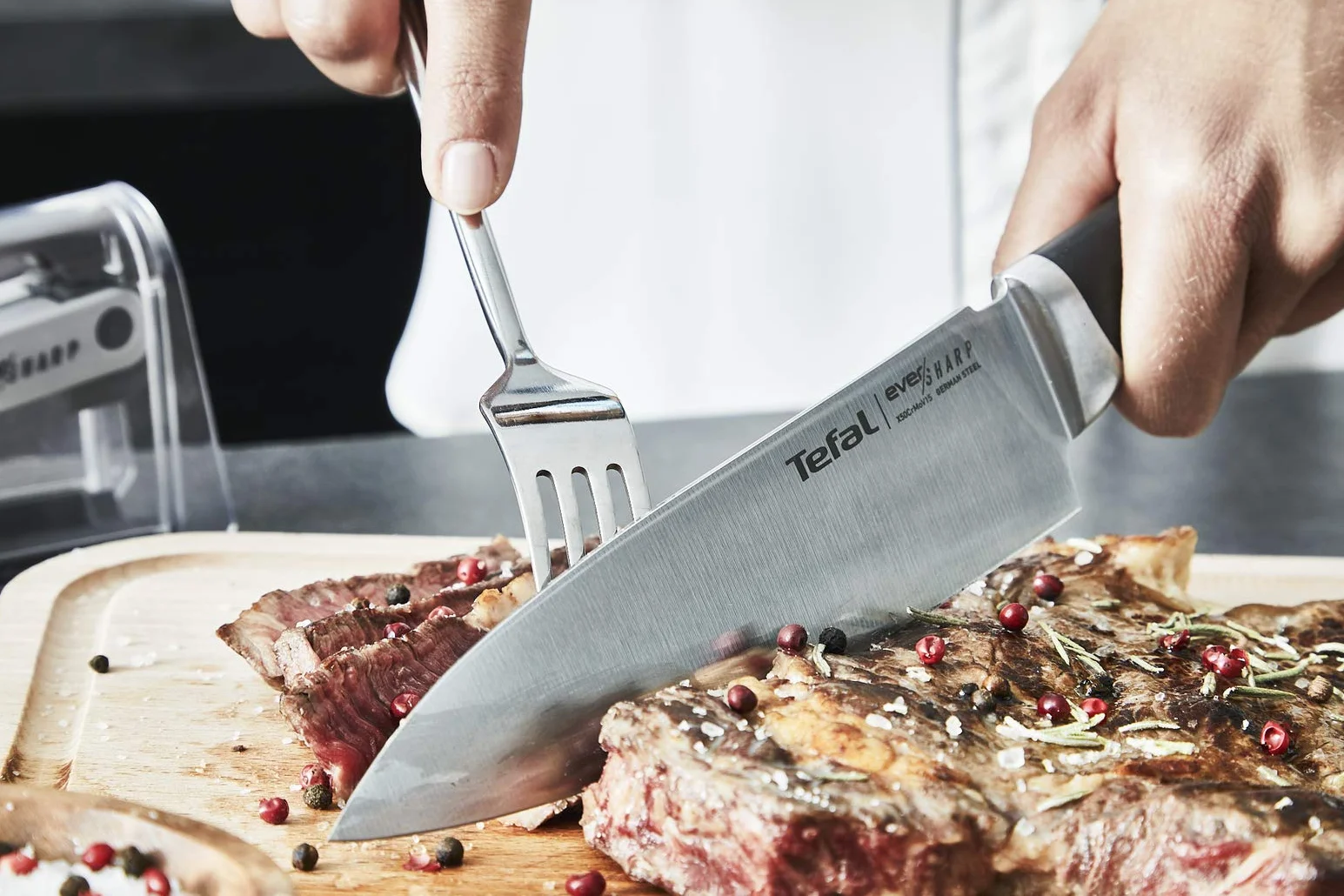 TEFAL Ever Sharp Nóż kuchenny uniwersalny 16,5 cm z technologią ostrzenia