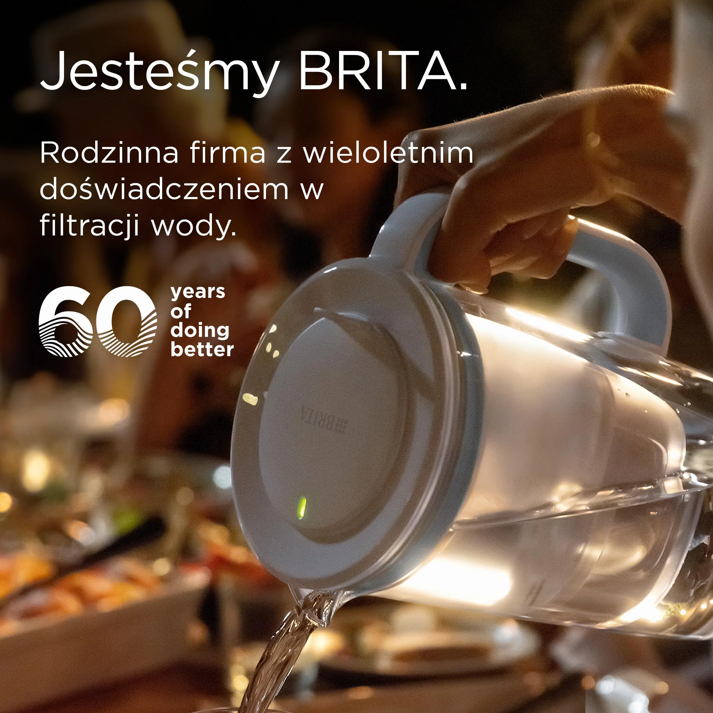 BRITA Szklany dzbanek filtrujący Glass (2,5 l) z 1 oryginalnym filtrem BRITA MAXTRA PRO Pure Performance redukującym chlor, kamień, PFAS i metale – dzbanek premium