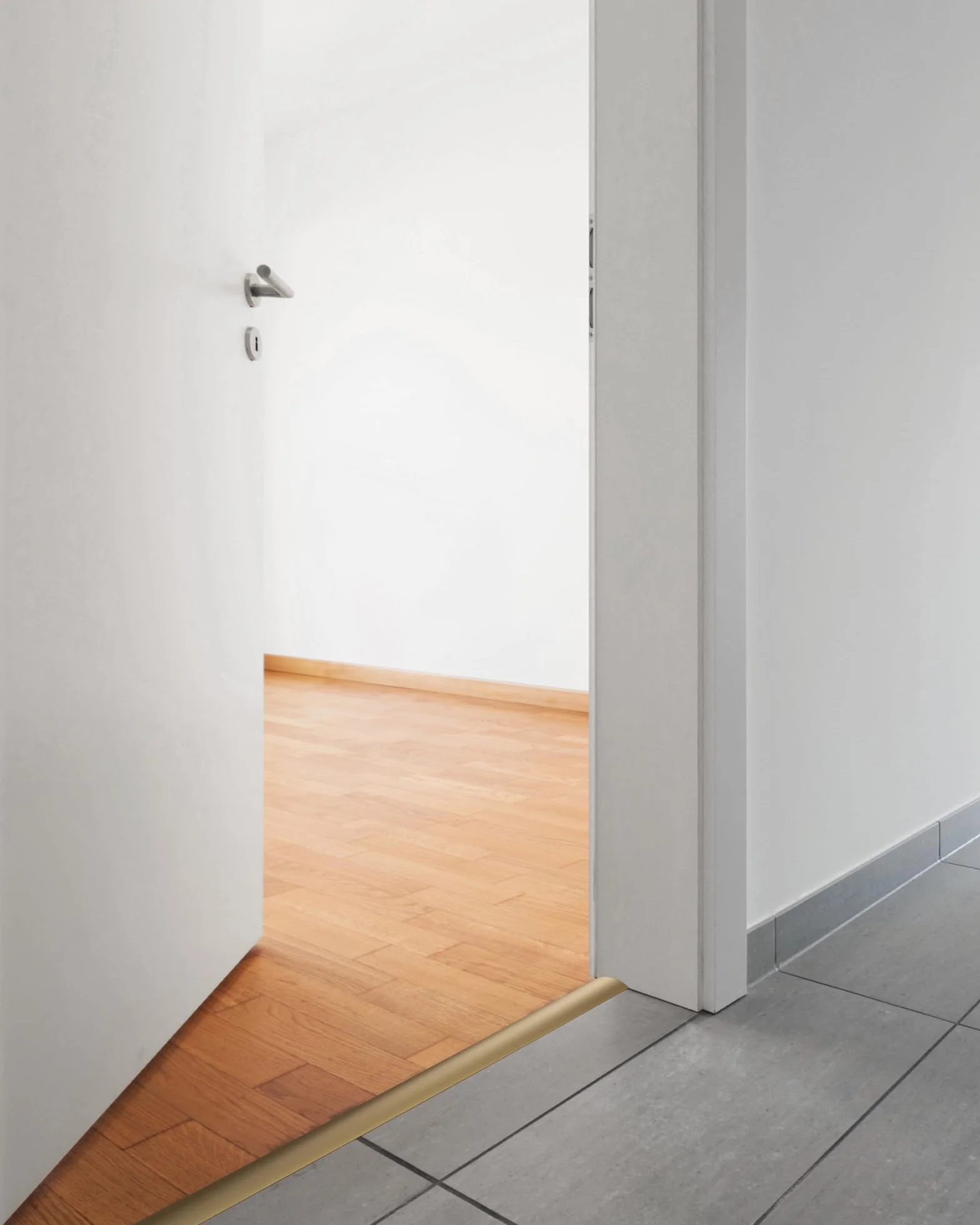 Gedotec Laminat listwa przejściowa winylu samoprzylepny profil podłogowy zakrzywiony | WYPRODUKOWANO W NIEMCZECH | Anodowany mosiądz aluminiowy | Profil 40 x 1000 mm | 1 szt.