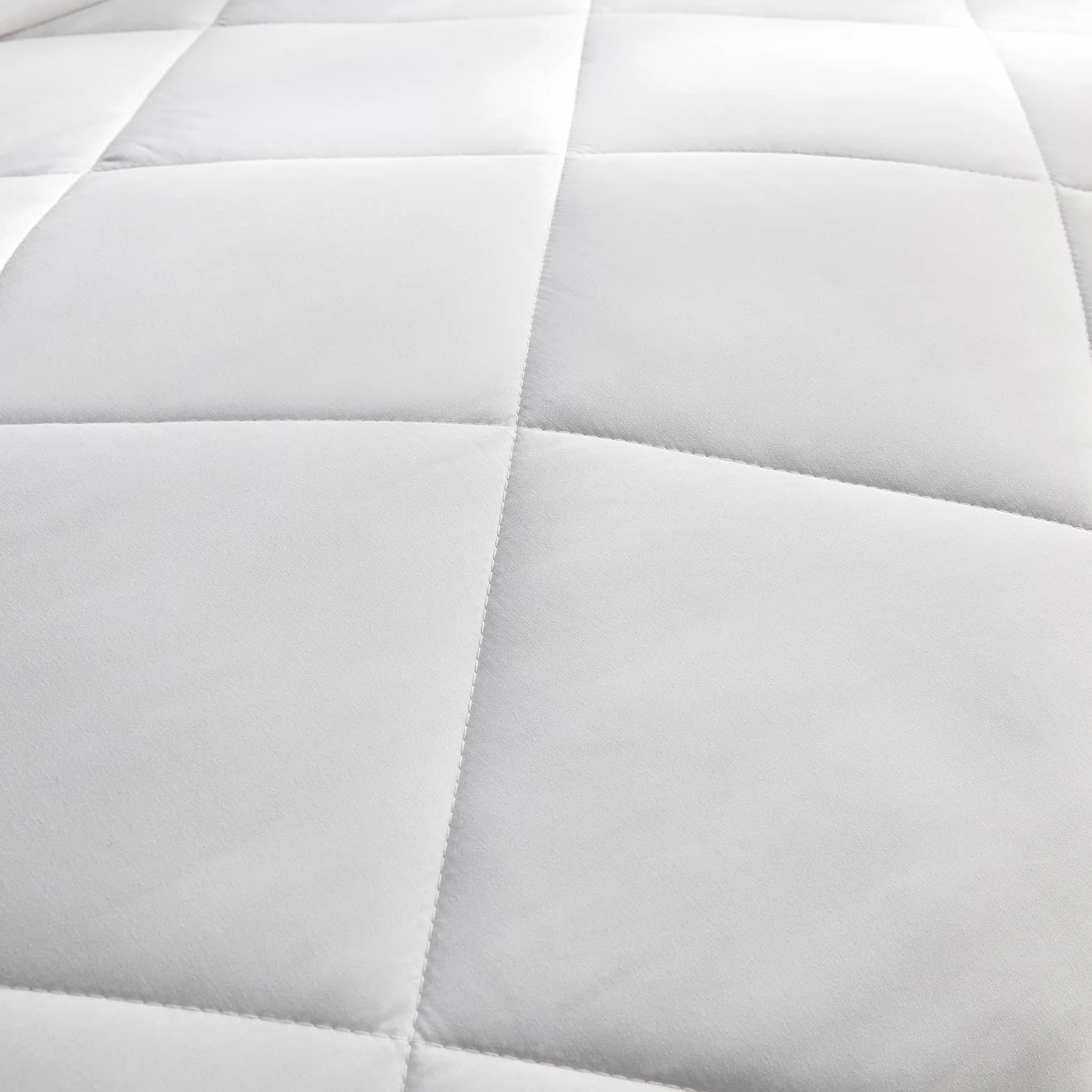 WAVVE Kołdra zimowa 450GSM z mikrofibry, Edredon łóżko dla 1 osoby 140 x 200 cm, Edredon całoroczna do łóżka 90 x 190, ciepła, gruba, hipoalergiczna wypełnienie 450g/m², 140 x 200 biała