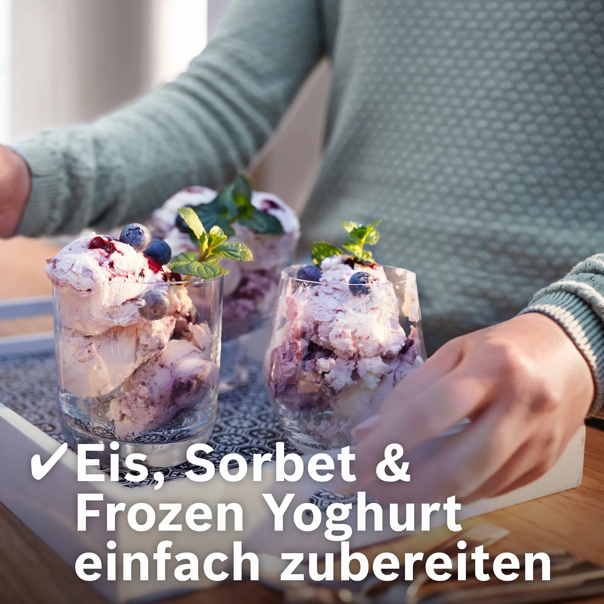 Bosch Maszyna do lodów MUZS2EB, 550 ml, samodzielnie wykonane lody, sorbet i mrożony jogurt, biała, pokrywka chroniąca przed rozpryskiwaniem z otworem do napełniania, pasuje do robota kuchennego Bosch