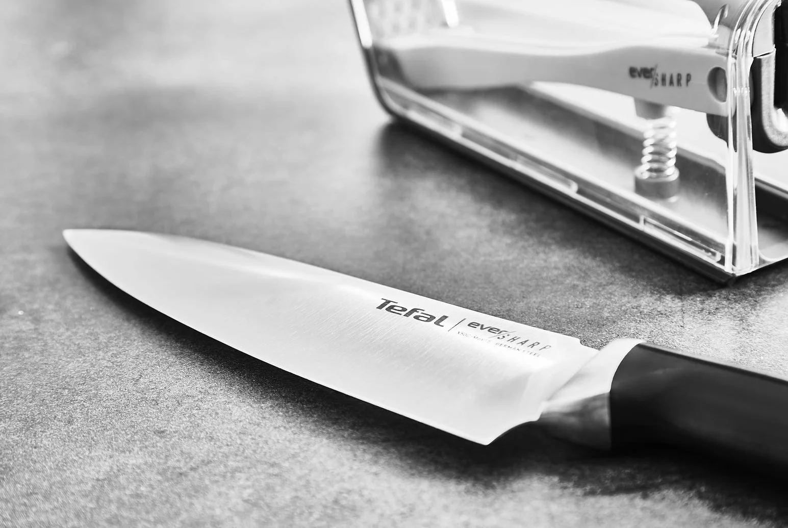 TEFAL Ever Sharp Nóż kuchenny uniwersalny 16,5 cm z technologią ostrzenia