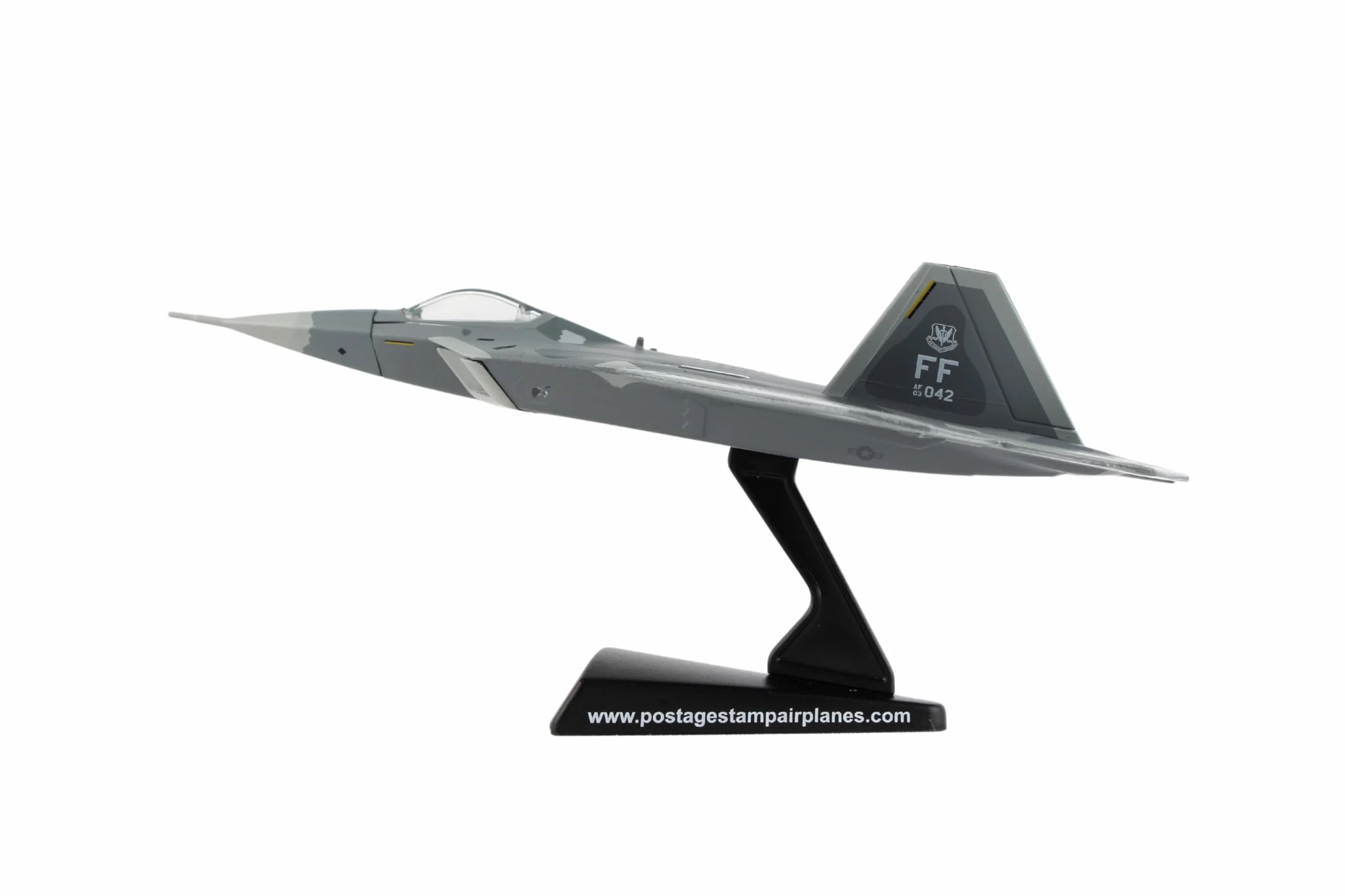 PS5382-1 Raptor Daron USAF F-22 1/145 pojazd