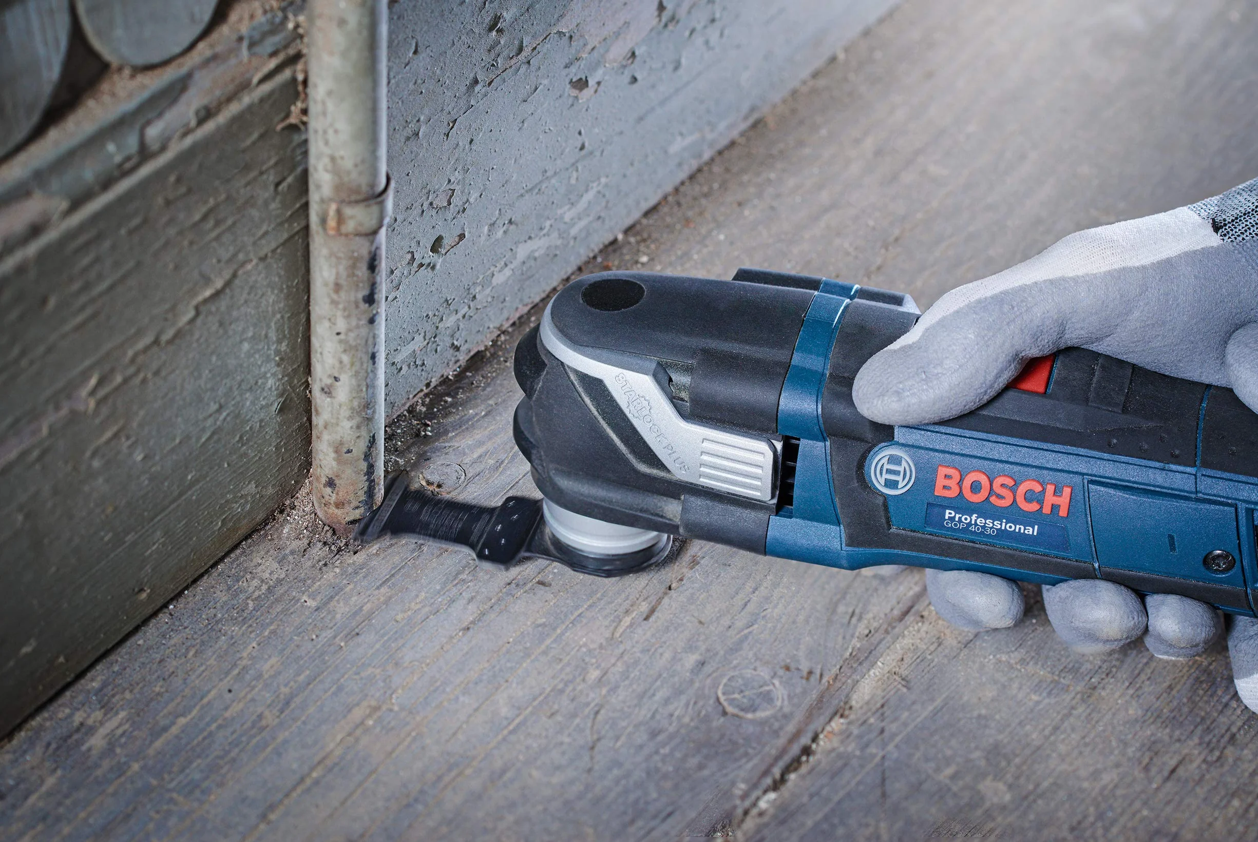 Bosch Professional Brzeszczot BIM do cięcia wgłębnego AIZ 32 APB (do drewna i metalu, 50 x 32 mm, akcesoria narzędzie wielofunkcyjne)