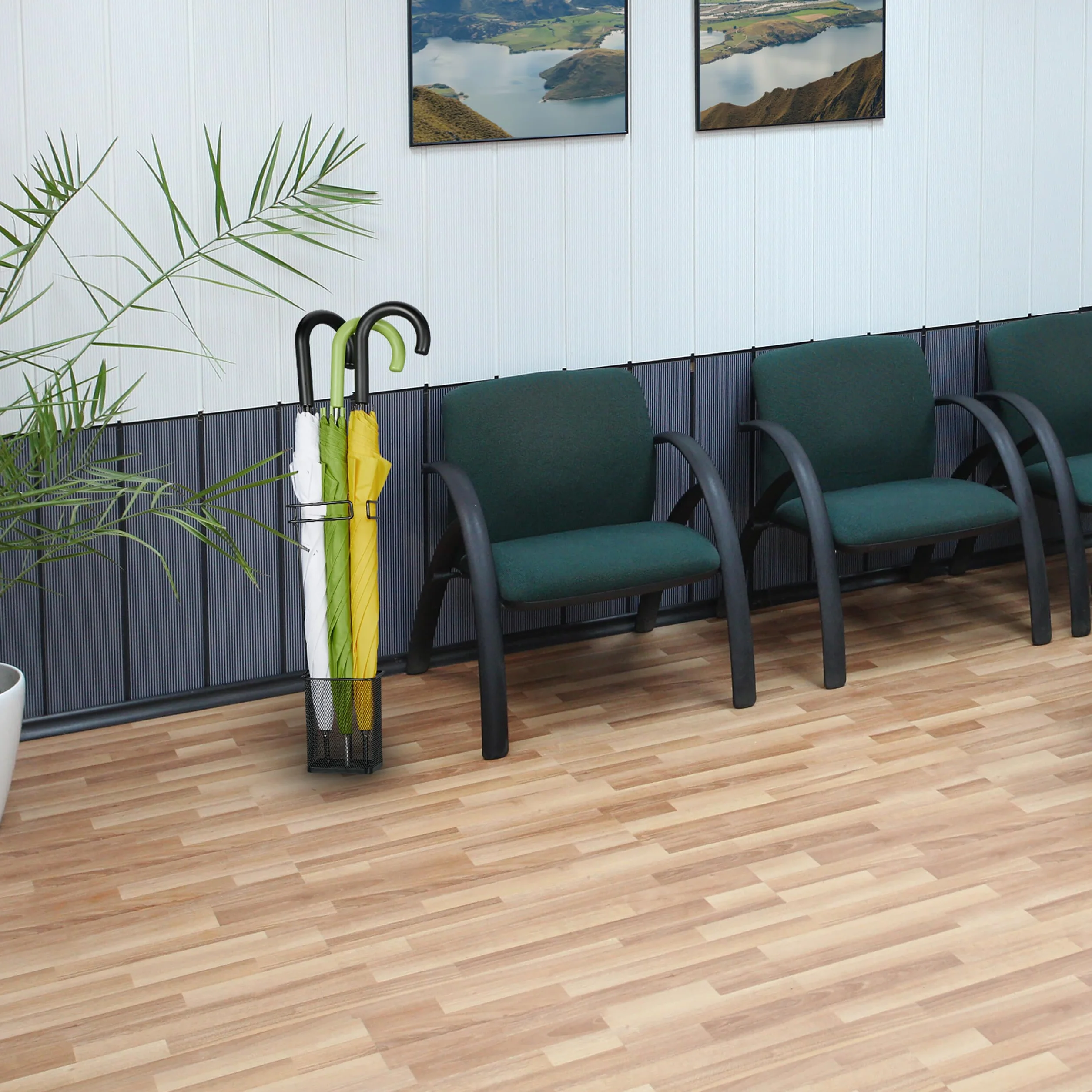 Relaxdays Stojak na parasol, wys. x szer. x gł.: 52,5 x 13,5 x 13,5 cm, metalowy, prostokątny stojak na parasole przeciwsłoneczne, nowoczesny, czarny