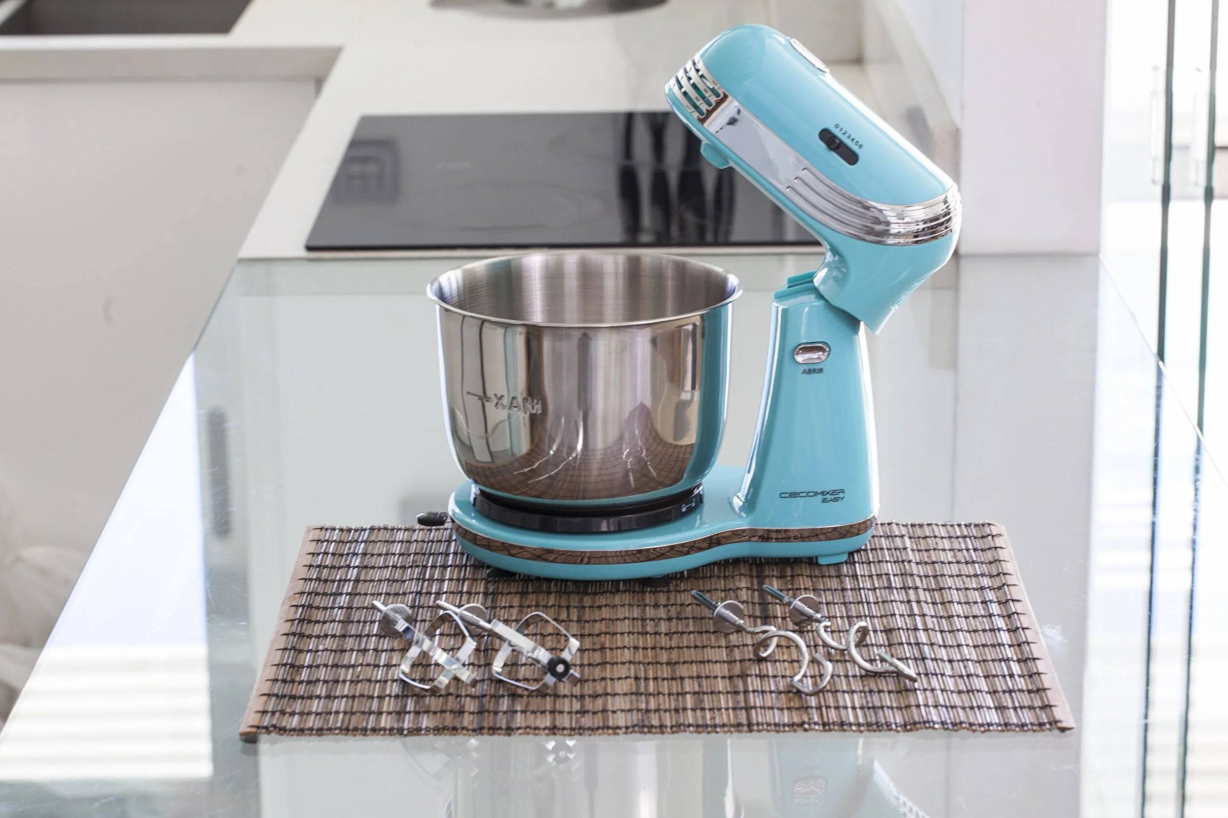 Cecotec Mikser Blender Cecomixer Easy. Orbital Motion, pojemność 3 L, stalowa misa, 5 funkcji (ugniatanie, ubijanie, mieszanie, ubijanie, emulgowanie), 6 prędkości, 250 W, niebieski
