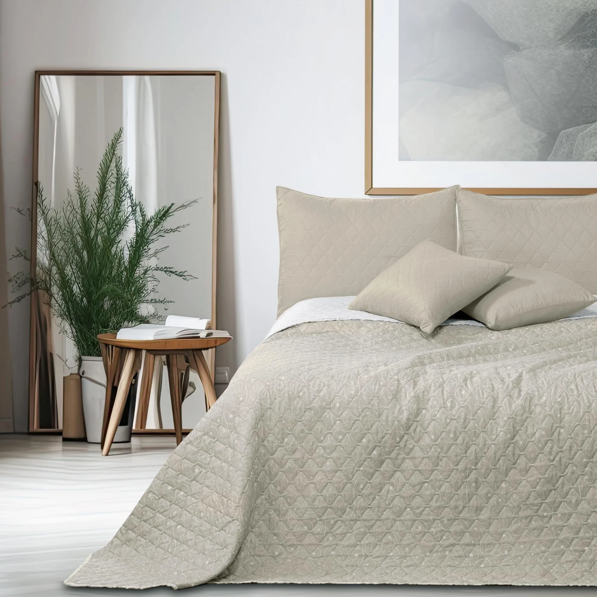 DecoKing Narzuta na łóżko 170 x 270 cm w abstrakcyjny wzór dwustronna Alhambra beżowy biały łatwa w pielęgnacji