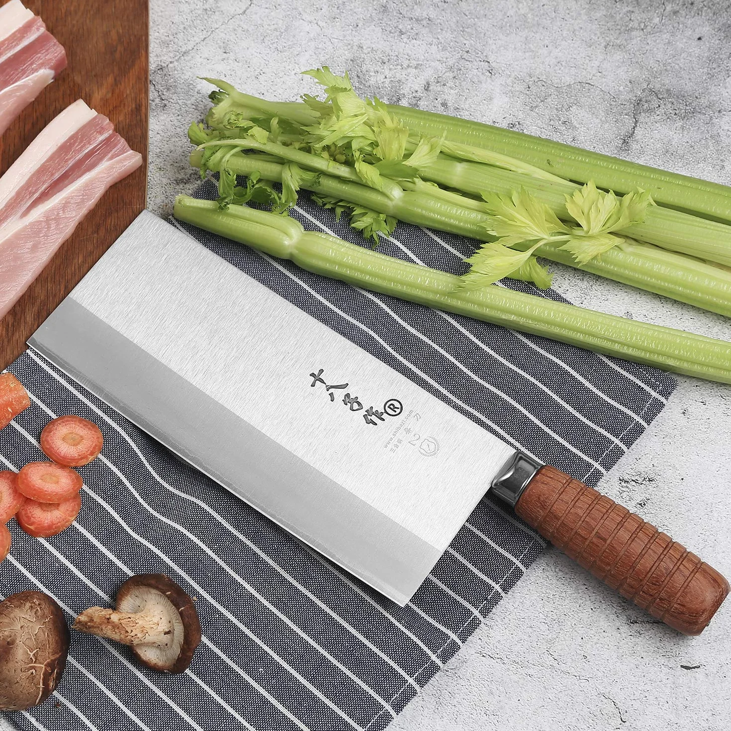 SHI BA ZI ZUO 8-inch Kitchen Knife Chef Knife Stainless Steel Vegetable Knife Non-stick Blade with Wooden Handle