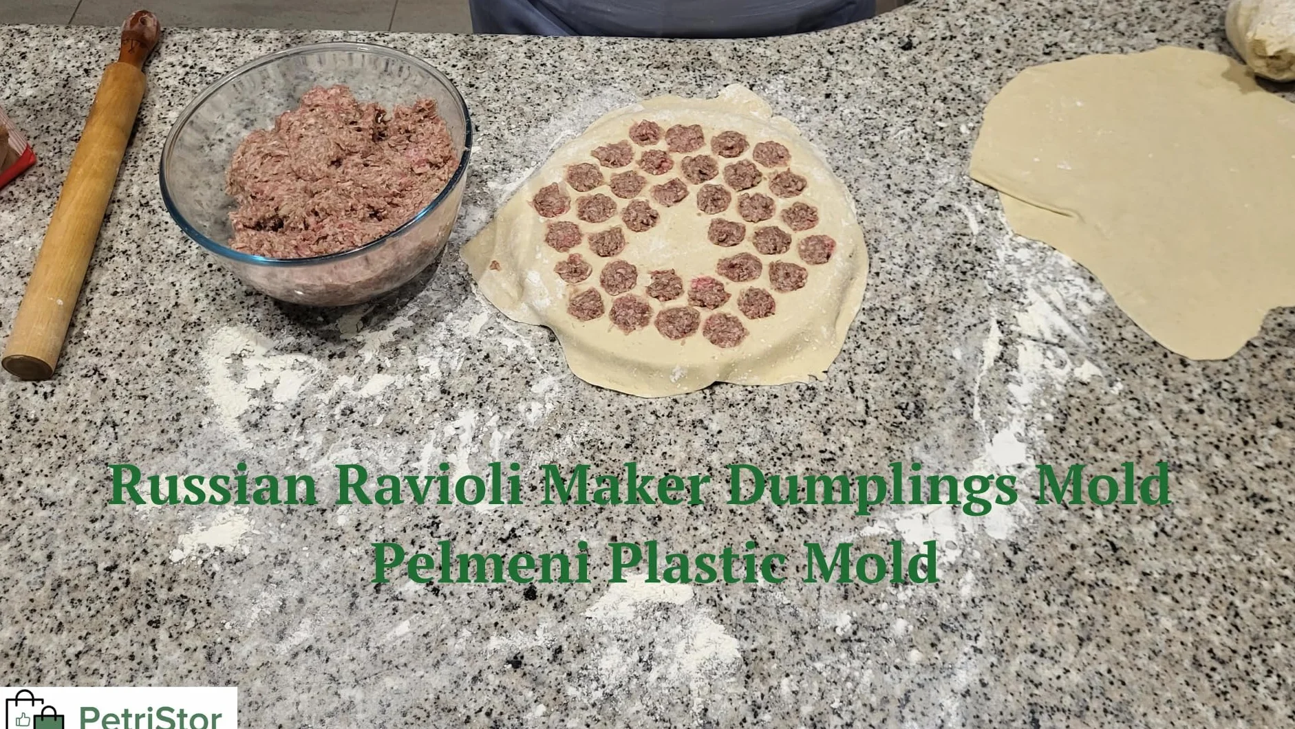 Russian PELMENI Maker Pierogi Ravioli plastikowa forma firmy PetriStor