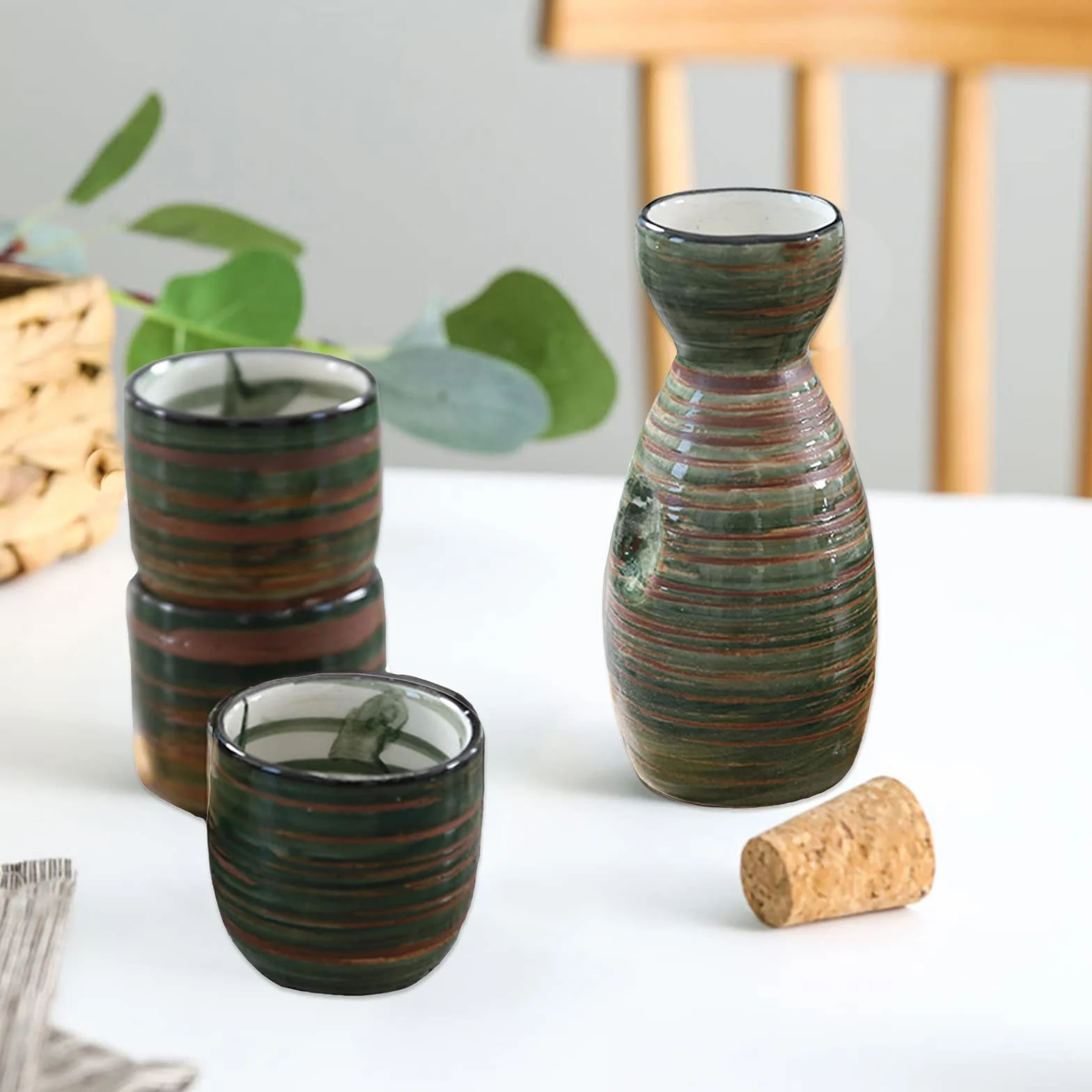 Zestaw 5 japońskich kubków do sake z kwiatem wiśni, japońskie ceramiczne kubki do sake, używane w niektórych japońskich restauracjach herbacianych, gospodarstwach domowych itd