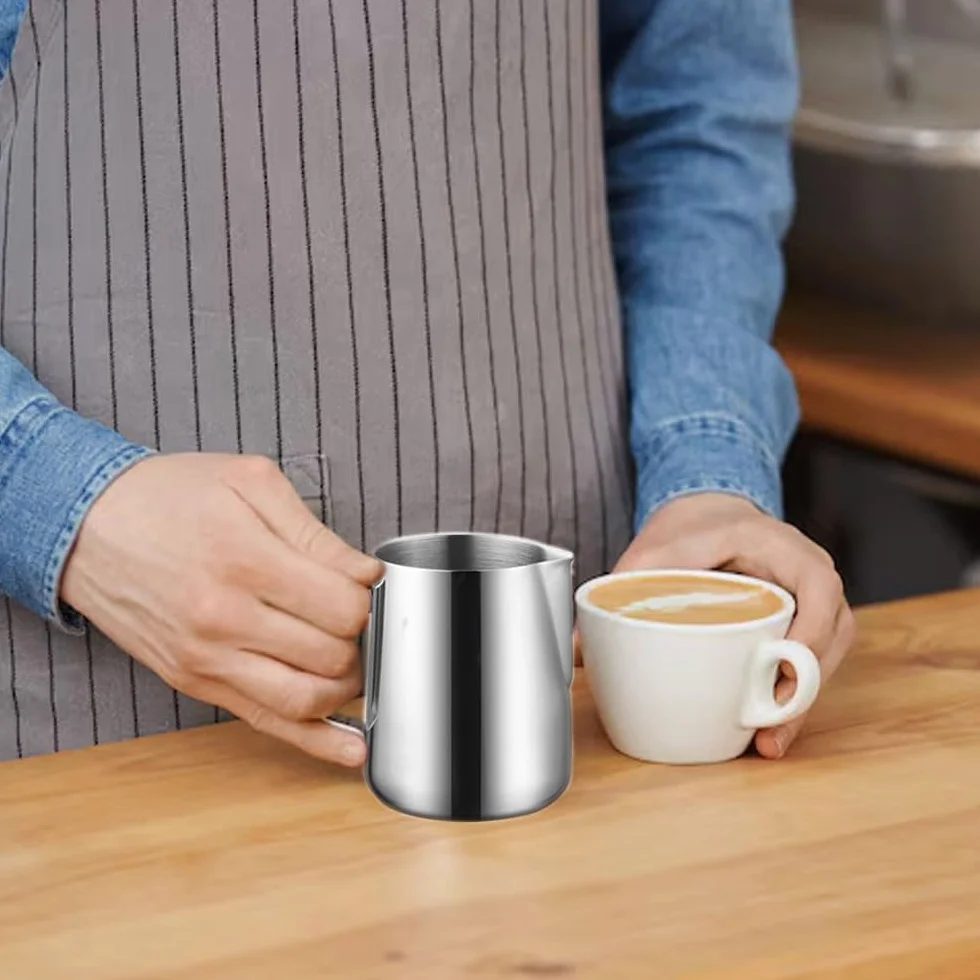 LATRAT 150ml dzbanek do spieniania mleka ze stali nierdzewnej - akcesoria baristy, dzbanek do spieniania mleka do kawy, idealny do espresso, cappuccino i latté
