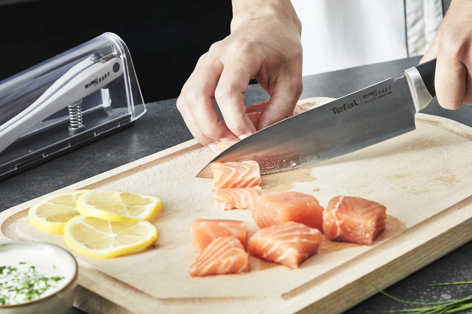 TEFAL Ever Sharp Nóż kuchenny uniwersalny 16,5 cm z technologią ostrzenia