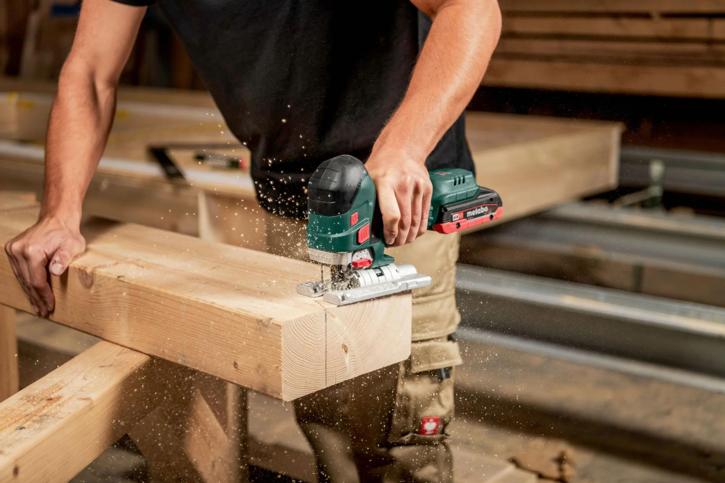 Metabo Wyrzynarka akumulatorowa STA 18 LTX 150 BL, 18 V, w metabox, bez akumulatora, z silnikiem bezszczotkowym, z uchwytem Softgrip, piła 601502840