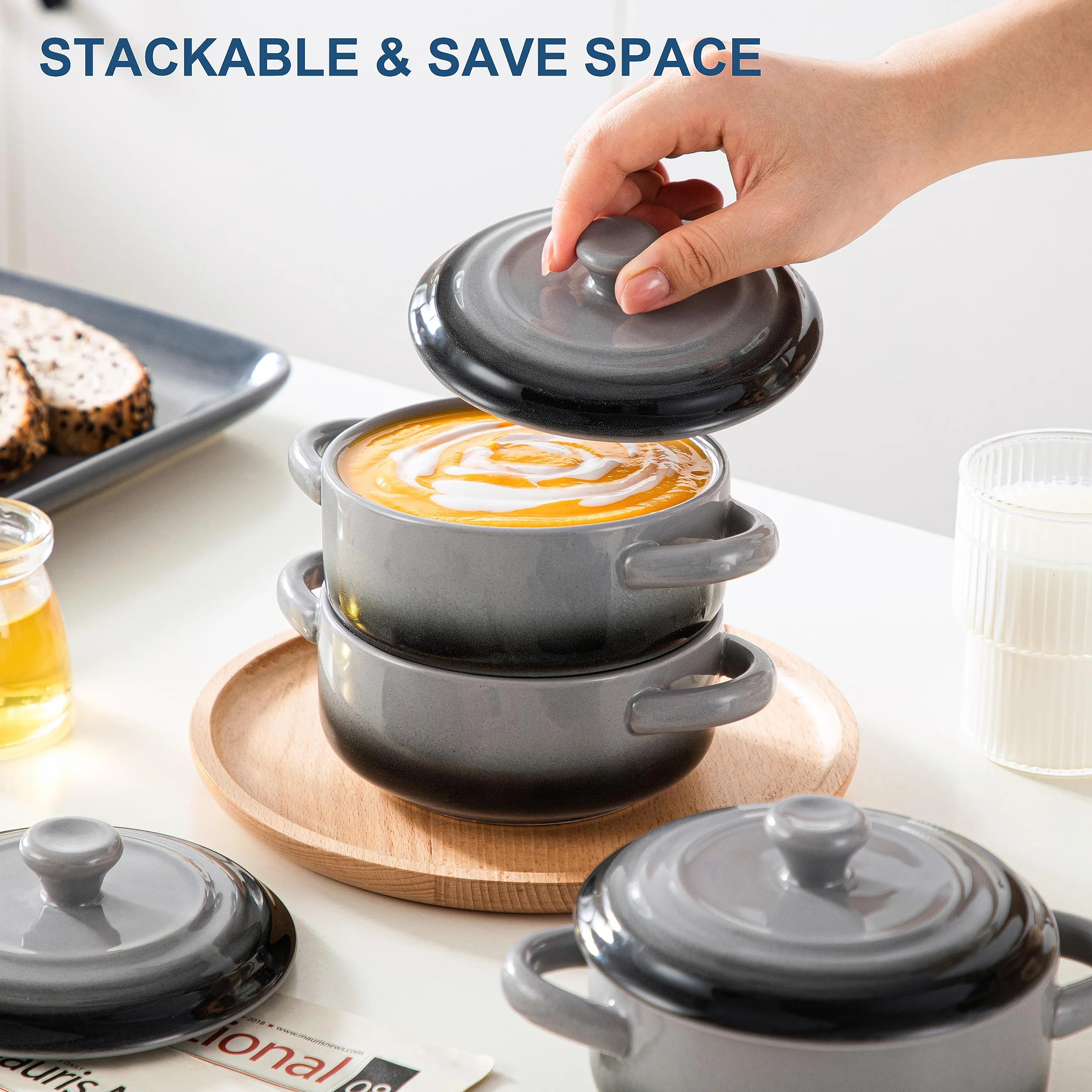 LOVECASA Małe naczynie do zapiekania do piekarnika, ceramiczny mini zestaw koktajli 350 ml, francuskie miski do zupy cebulowej z pokrywkami i uchwytem, ramekiny do gulaszu, lasagne, zestaw 4 szt