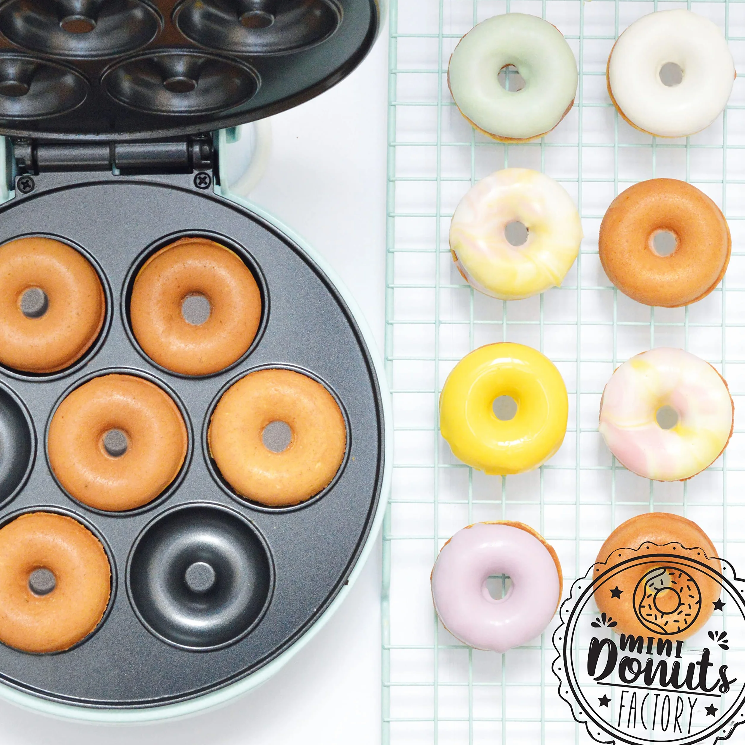 ScrapCooking Fabryka Mini Donuts - Maszyna do małych pączków i pączków - z nieprzywierającą płytą grzewczą - pomysł na prezent do pieczenia - z przepisami - zieleń wodna - 3887