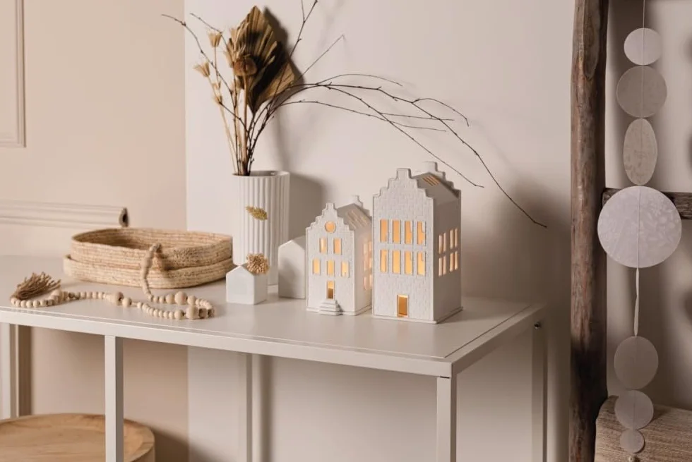 Räder Living Domek świetlny z ceglanej bryły, porcelana 7,5x8x16 cm Design