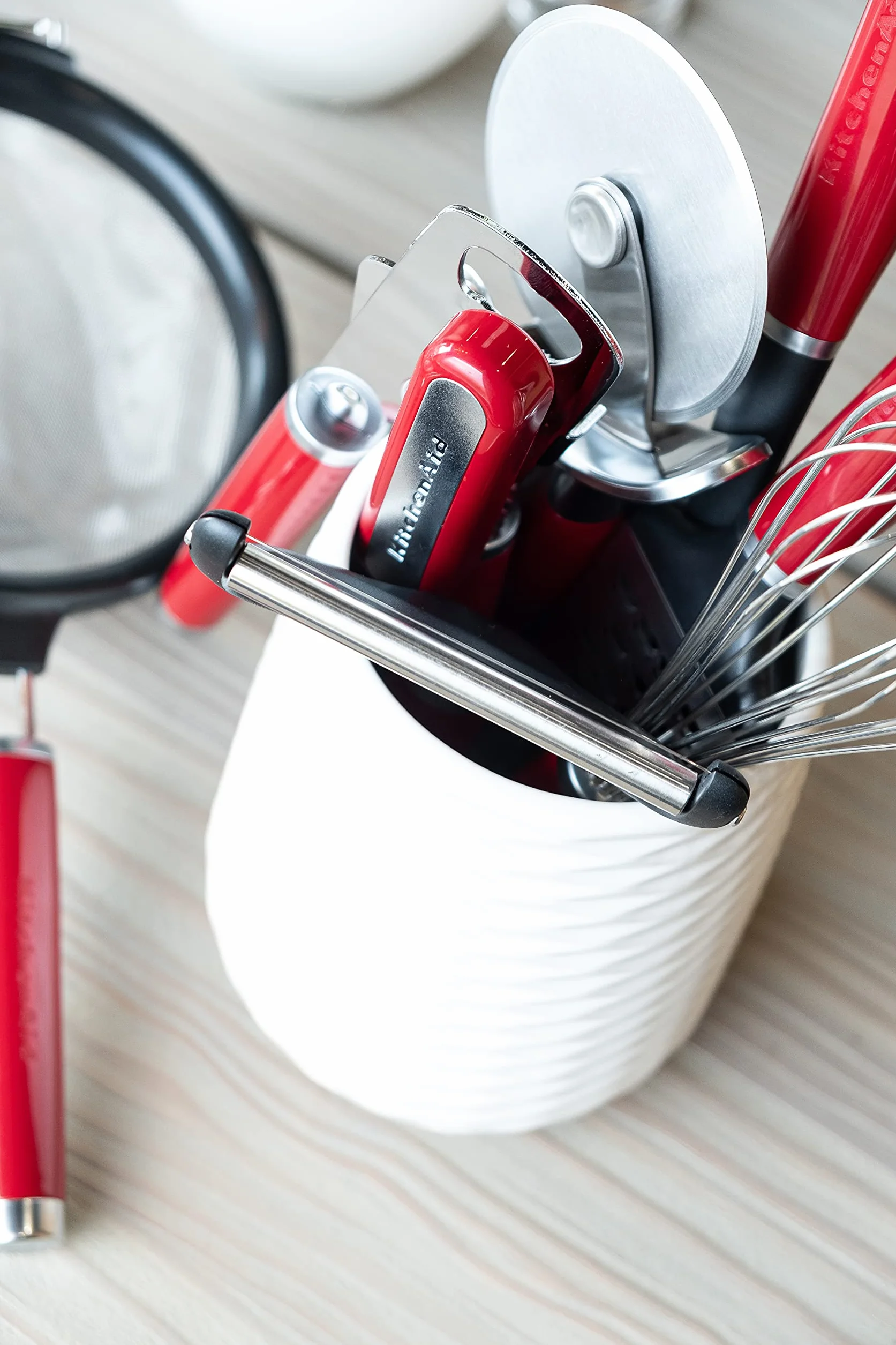 KitchenAid Sito Kuchenne, Drobne Oczka, Stal Nierdzewna - Kolor Empire Red