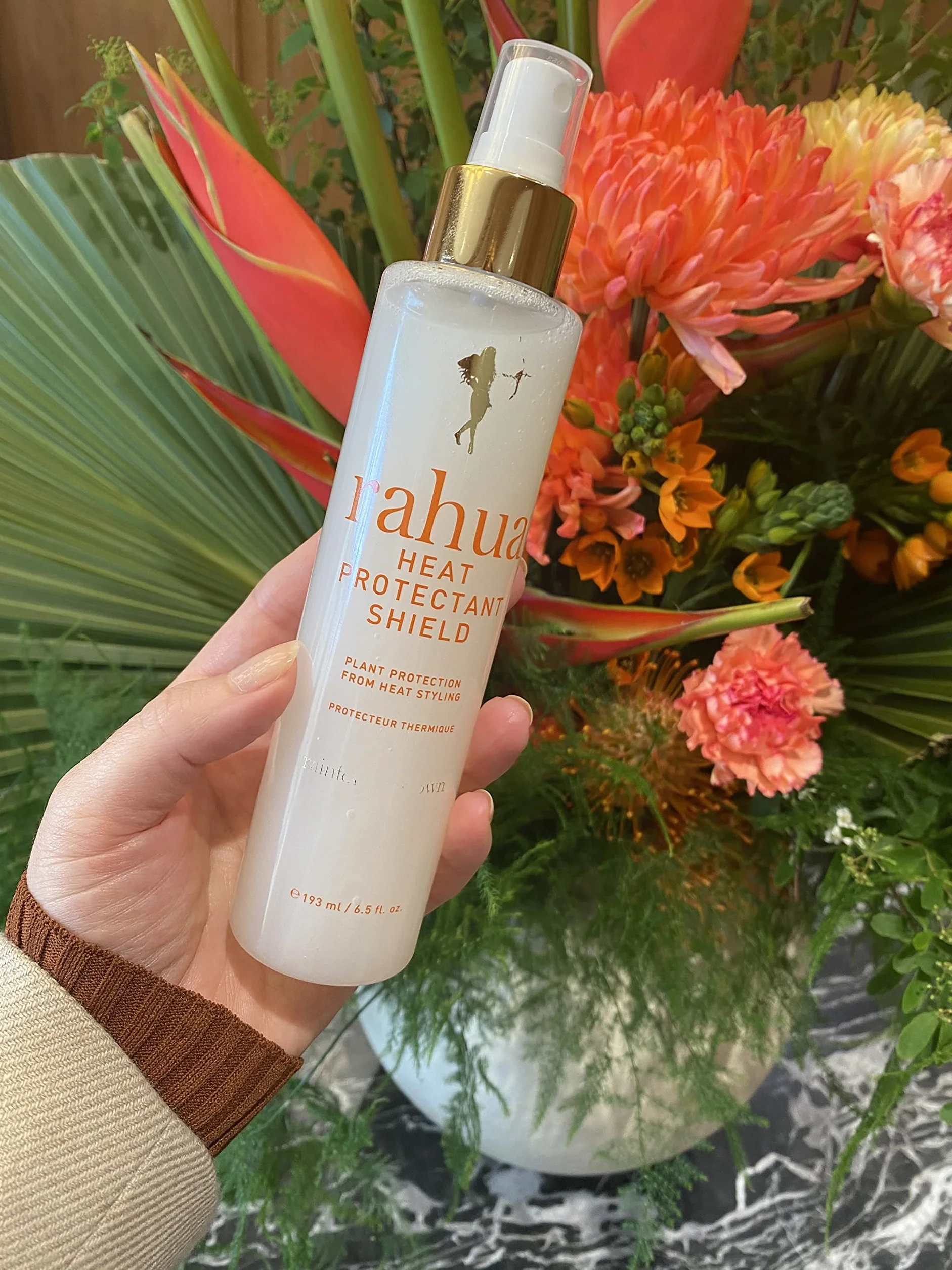 Rahua Heat Protectant Shield 193 ml/6.5 FlOz, formułowane wielokrotne rozpylanie chroniące przed wysoką temperaturą, lekki spray ochronny wzbogacony witaminą E Aloe Vera keratyny