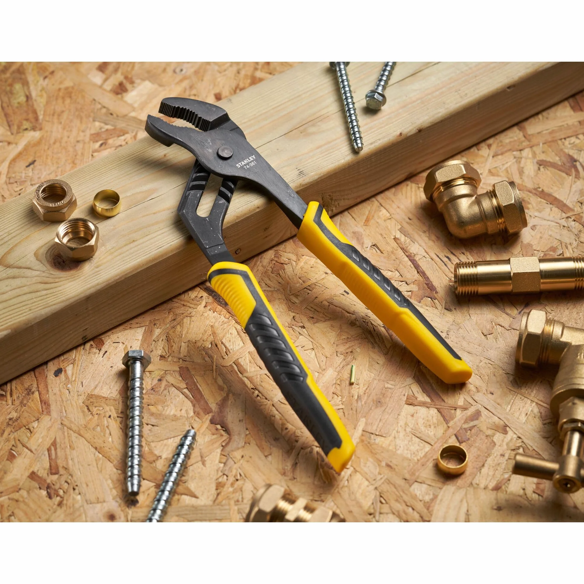 STANLEY Nowoczesny Szczypce control grip cremallera 250mm dla profesjonalistów i majsterkowiczów do codziennego użytku 250mm