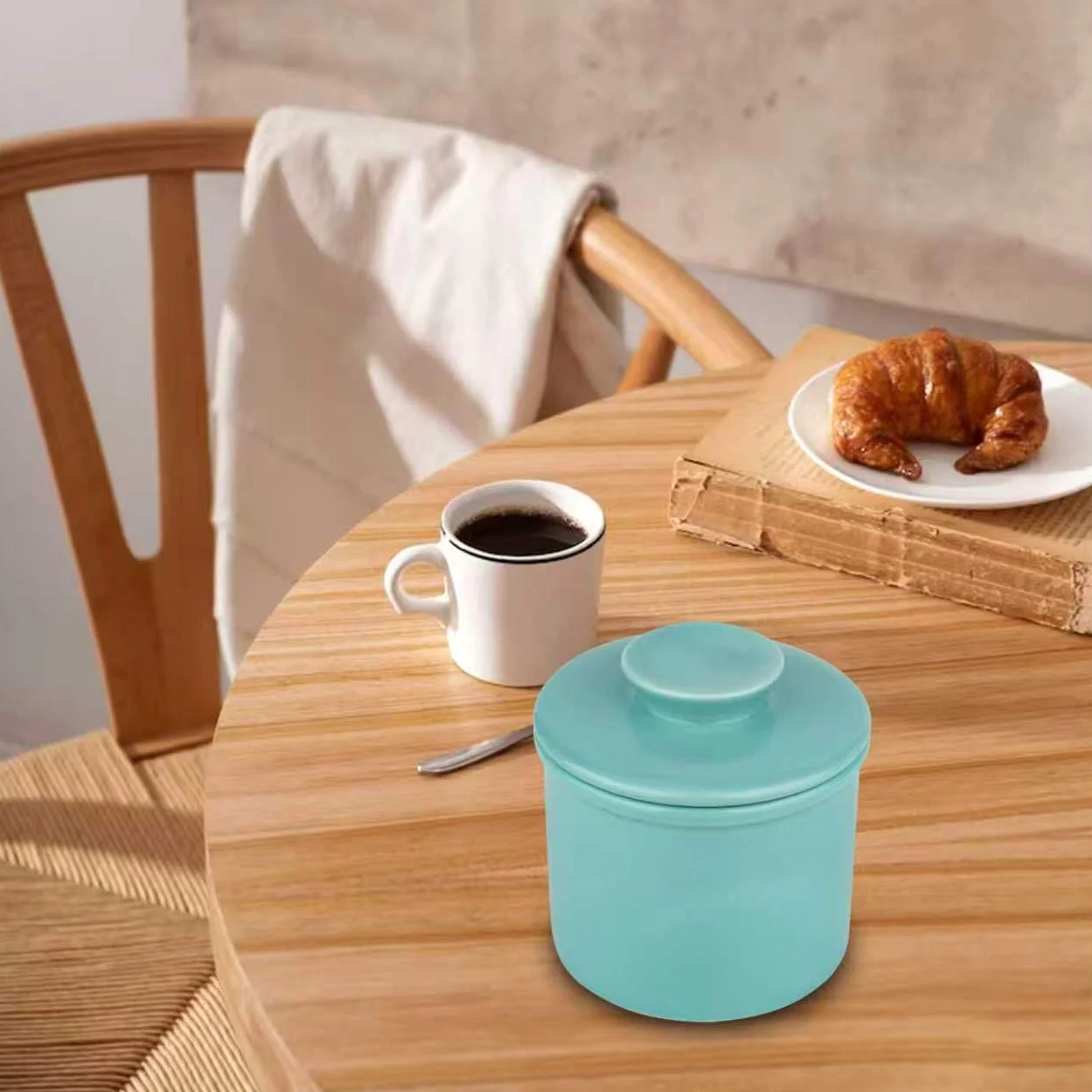 Francuska maselniczka, ceramiczna maselniczka, chłodzona wodą, ceramiczny dzwon na masło, zapewnia świeżość i możliwość smarowania masła (niebieska)